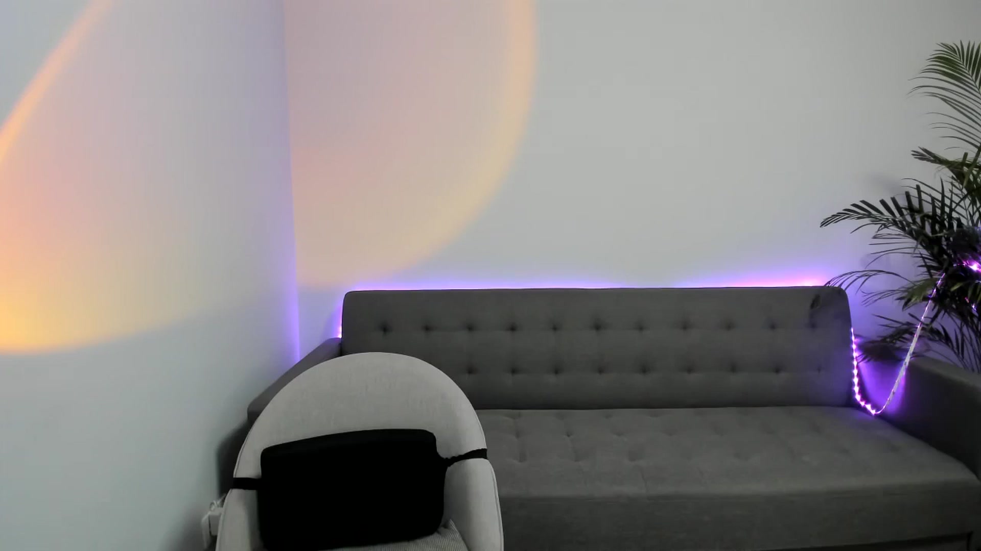 Gallery image thumbnail from SAINT_M's myfreecams stream on, 11/18/2023, 23:14 image 8 of 20