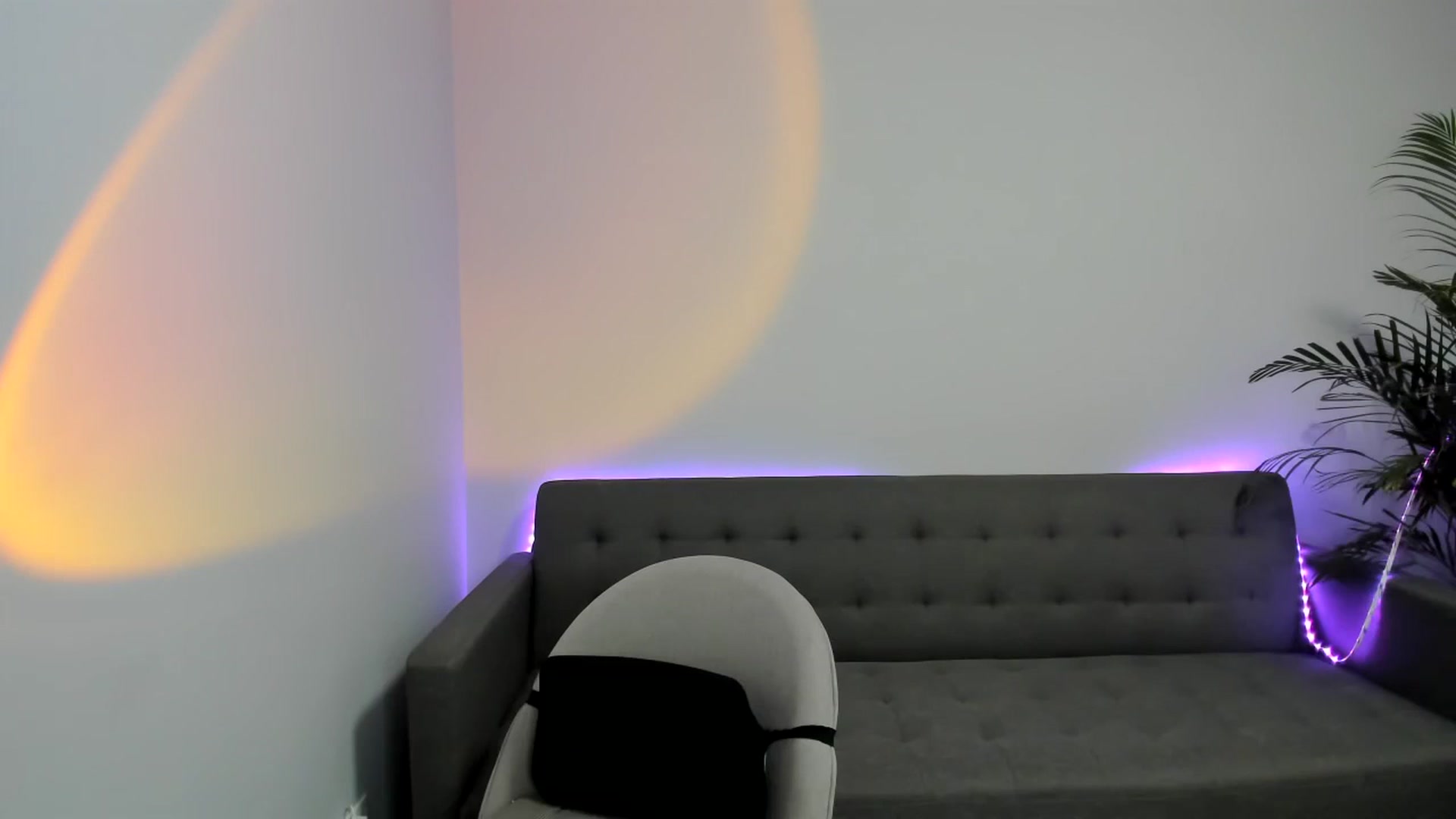 Gallery image thumbnail from SAINT_M's myfreecams stream on, 11/21/2023, 20:44 image 19 of 20