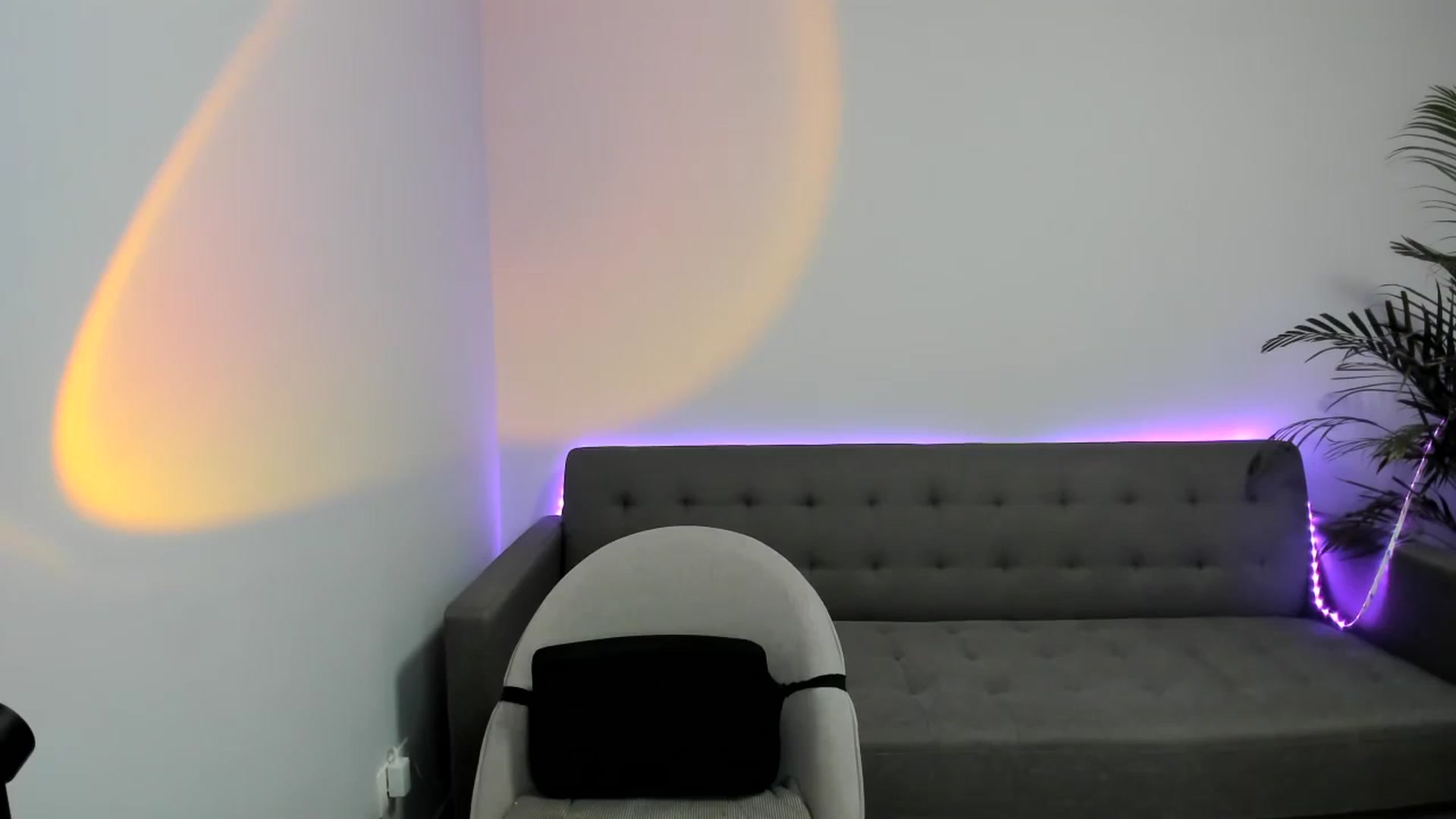 Gallery image thumbnail from SAINT_M's myfreecams stream on, 11/21/2023, 20:44 image 8 of 20