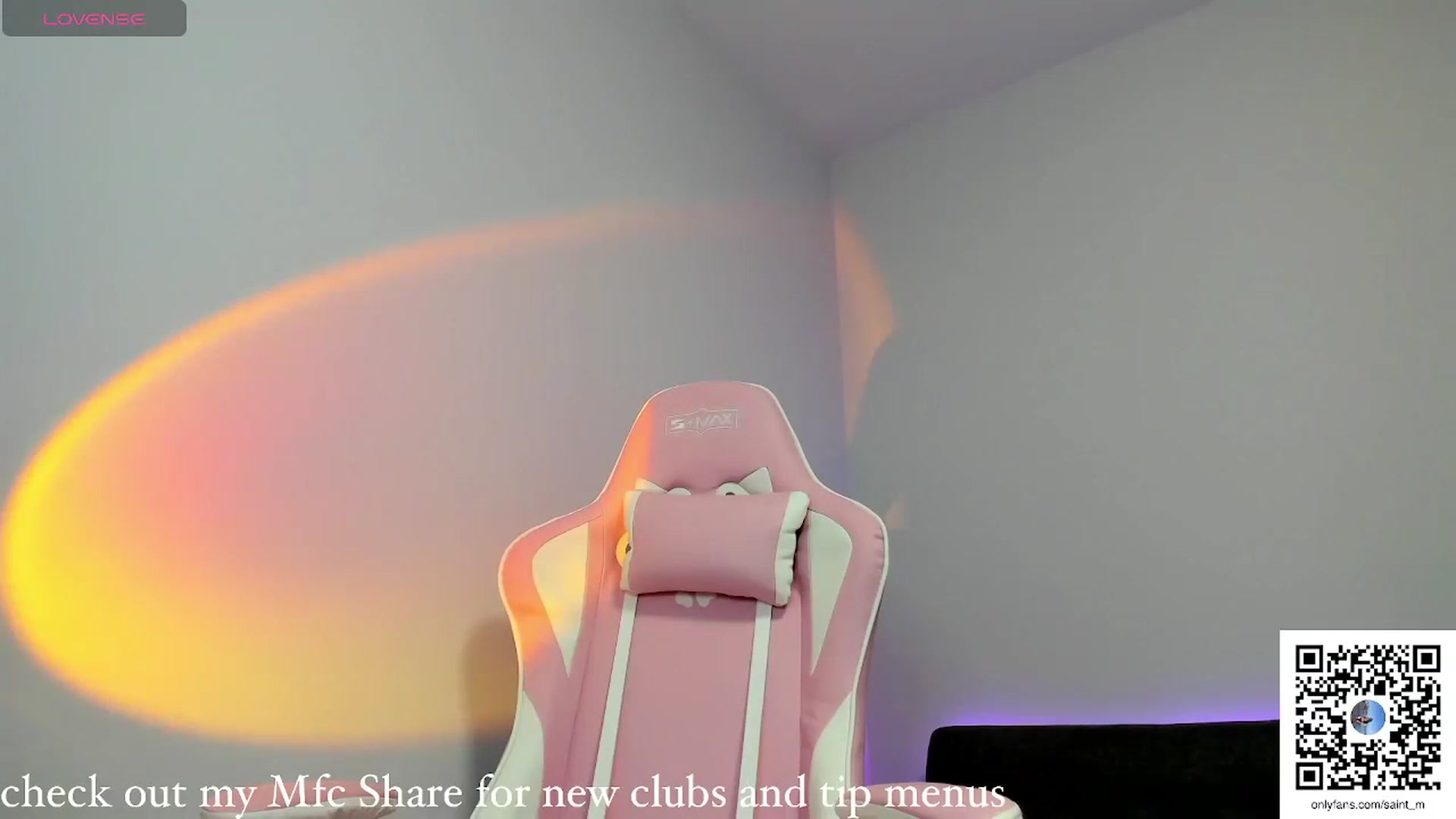 Gallery image thumbnail from SAINT_M's myfreecams stream on, 12/27/2023, 02:26 image 5 of 20