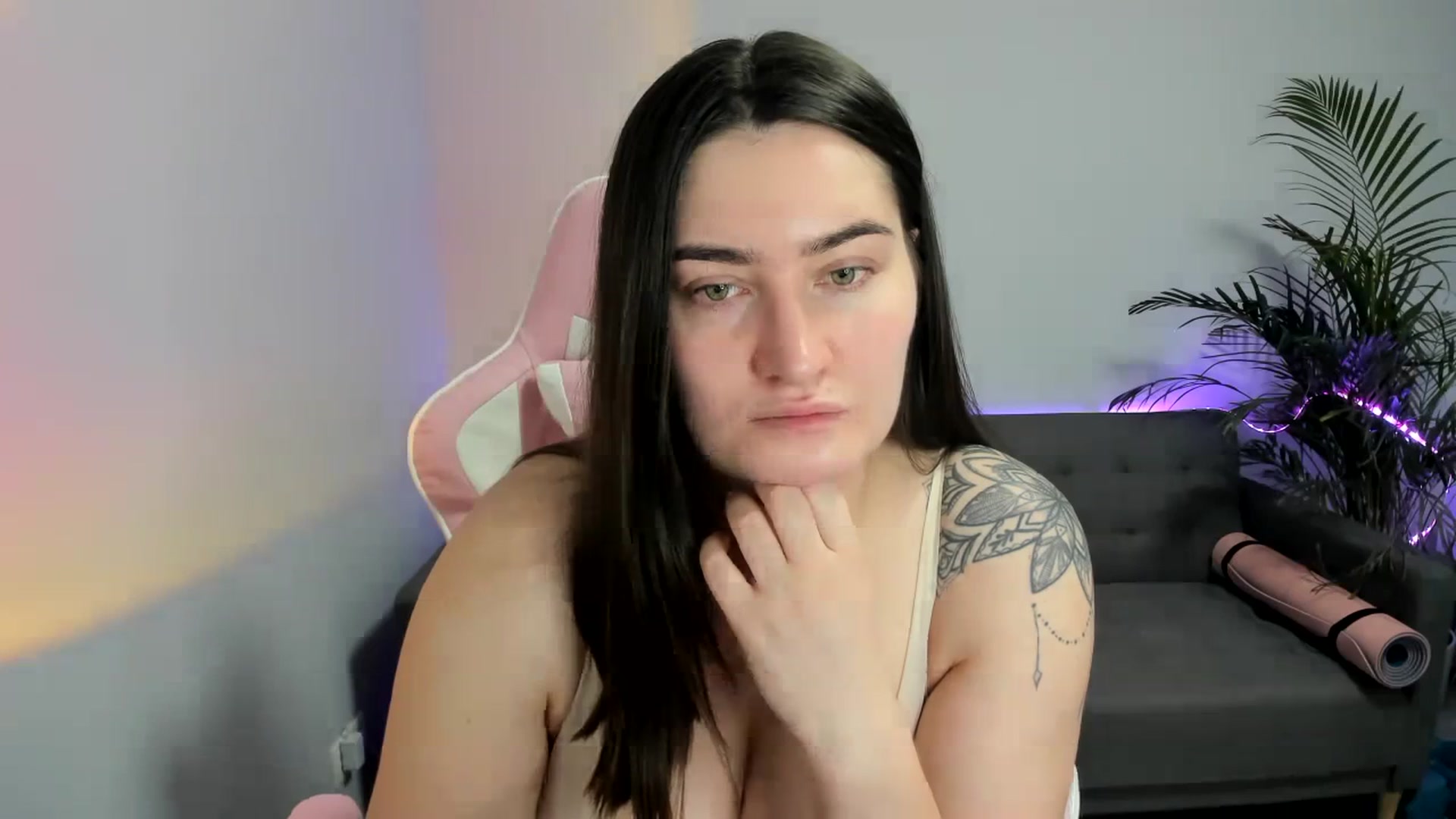Gallery image thumbnail from SAINT_M's myfreecams stream on, 12/28/2023, 23:11 image 20 of 20