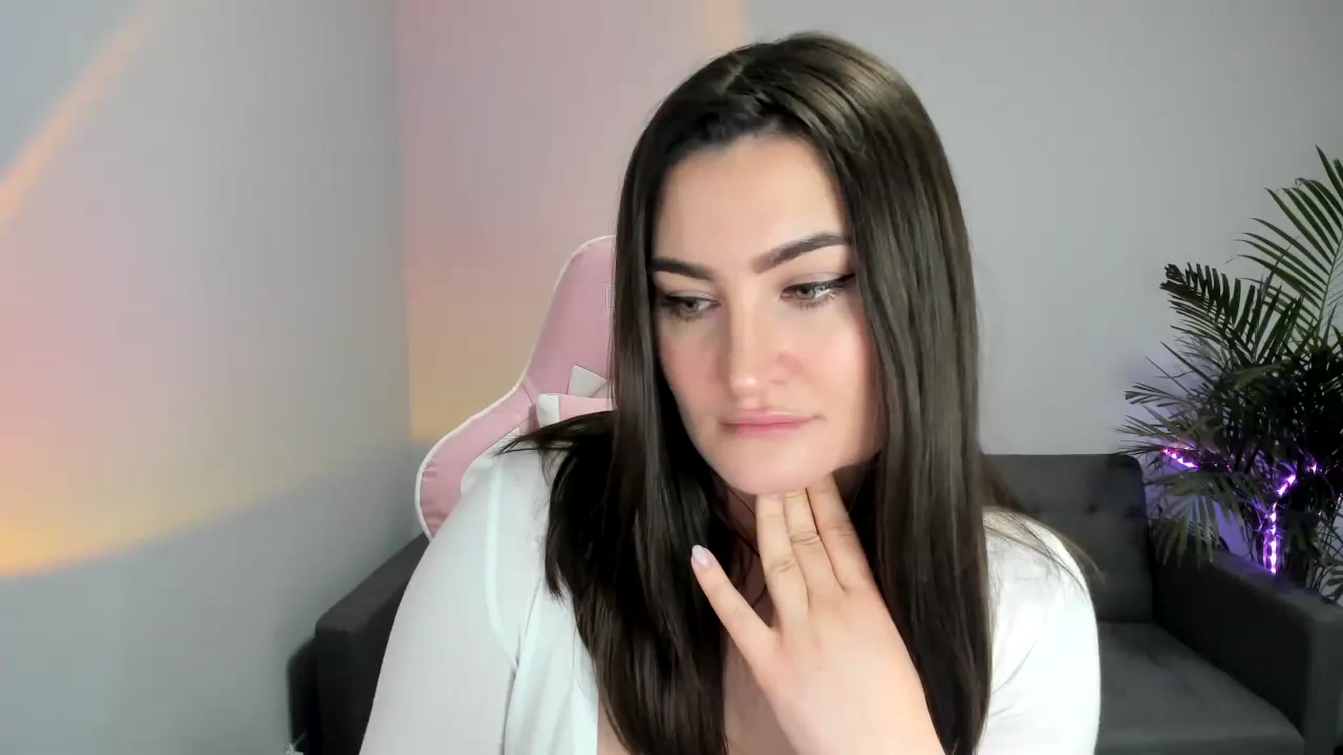 Gallery image thumbnail from SAINT_M's myfreecams stream on, 01/08/2024, 23:12 image 16 of 20