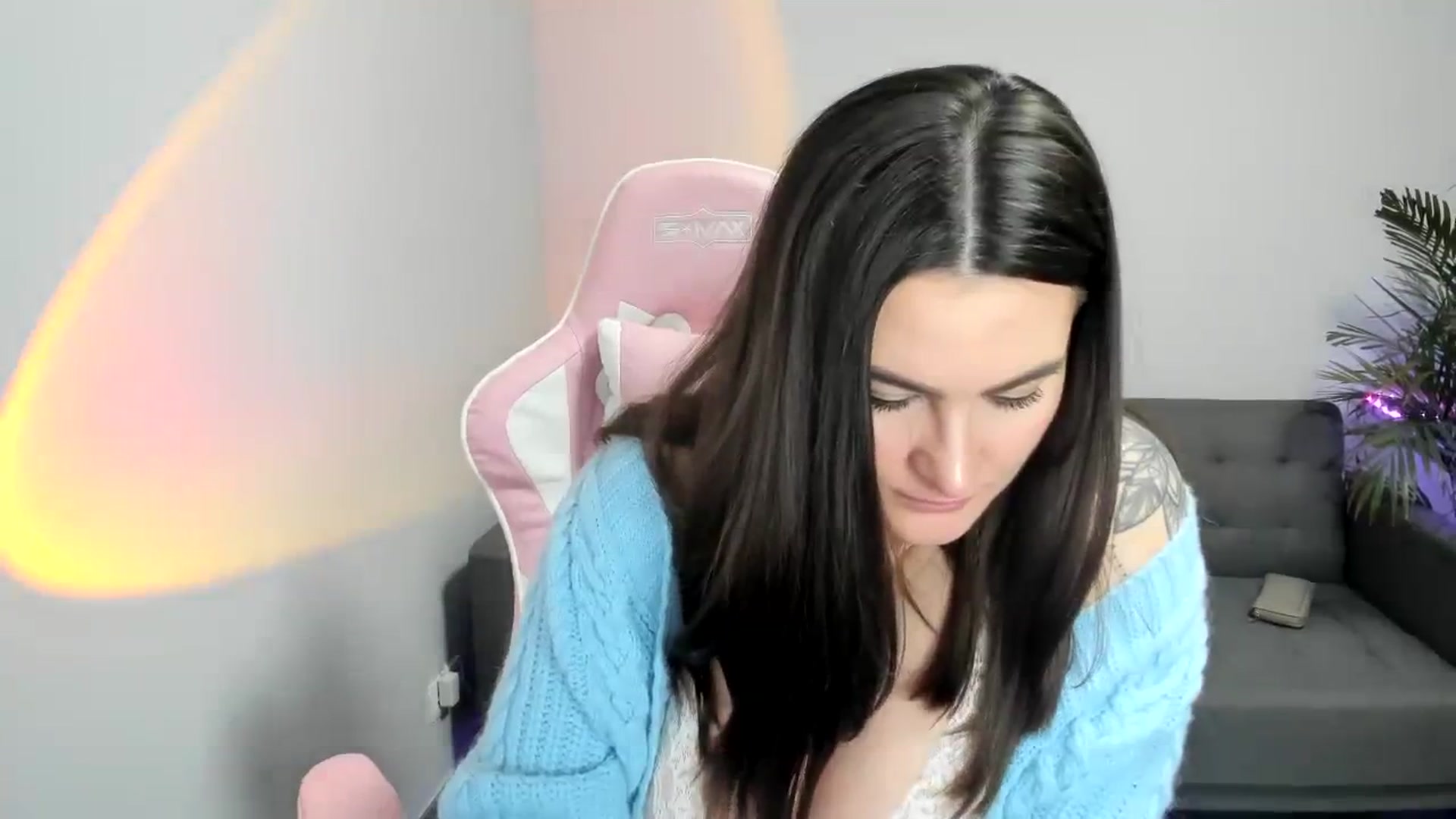 Gallery image thumbnail from SAINT_M's myfreecams stream on, 01/10/2024, 24:54 image 15 of 20