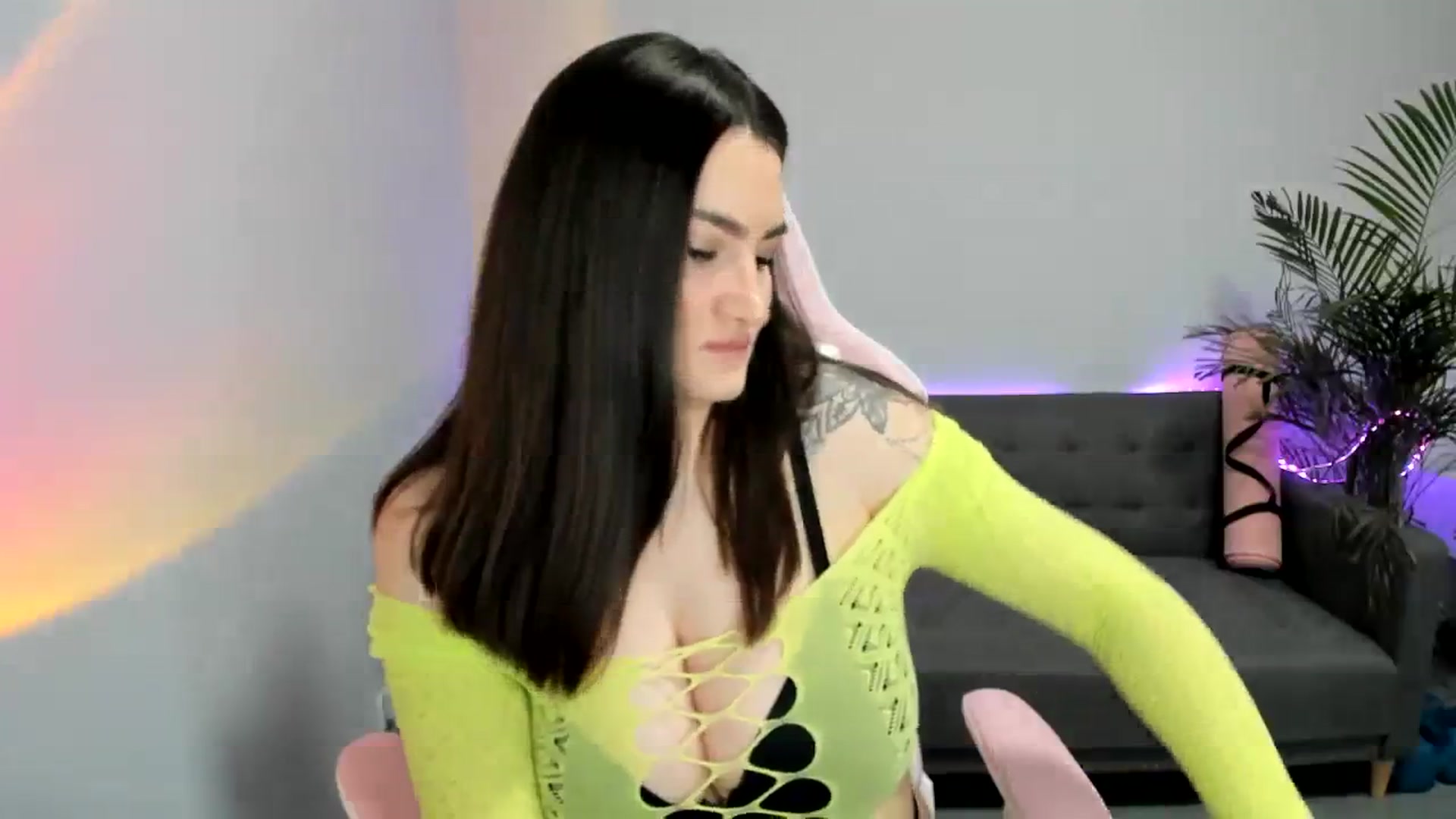 Gallery image thumbnail from SAINT_M's myfreecams stream on, 02/16/2024, 23:20 image 8 of 20