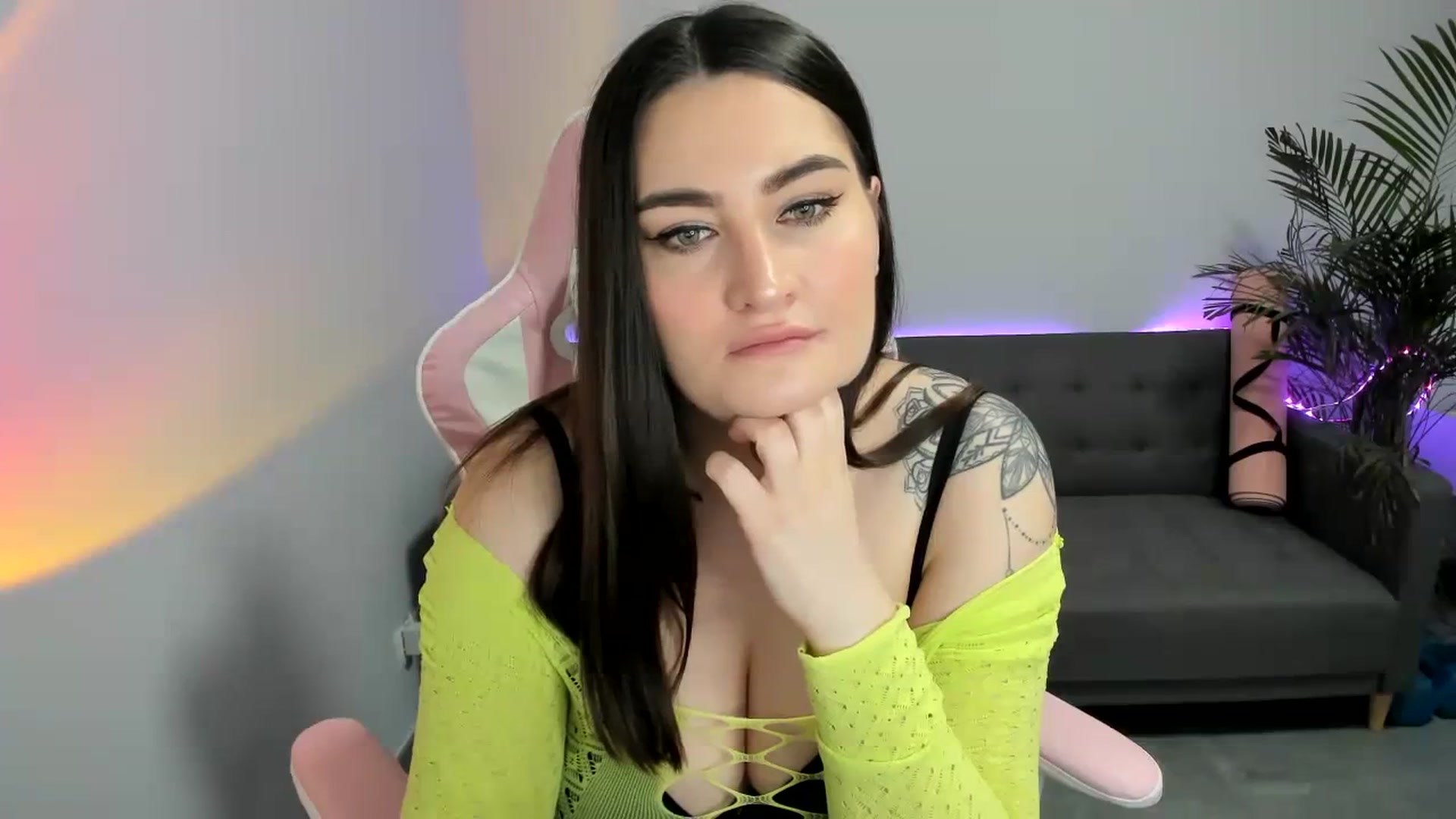 Gallery image thumbnail from SAINT_M's myfreecams stream on, 02/16/2024, 23:20 image 16 of 20
