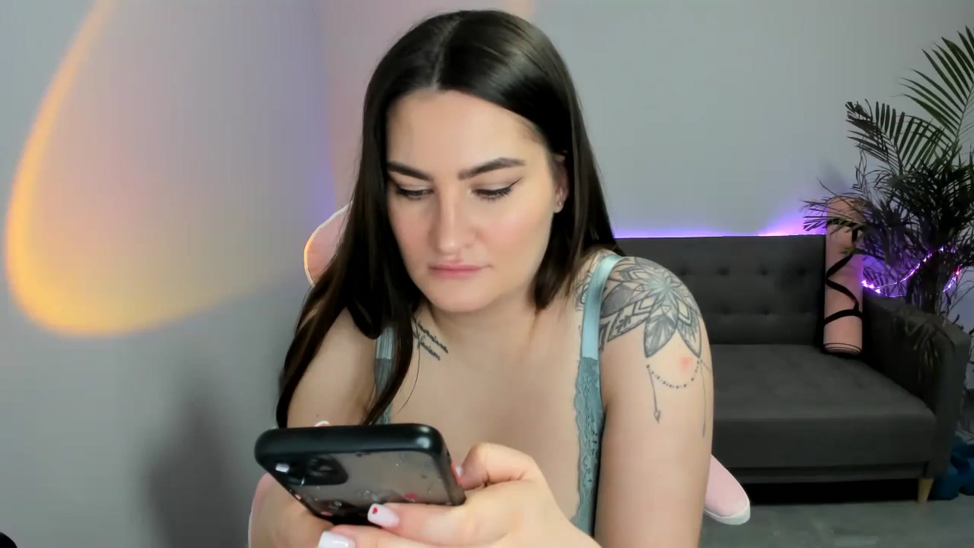Gallery image thumbnail from SAINT_M's myfreecams stream on, 02/20/2024, 24:01 image 12 of 20