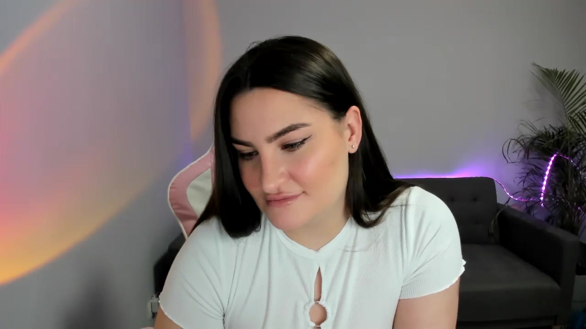 Gallery image thumbnail from SAINT_M's myfreecams stream on, 02/27/2024, 23:58 image 8 of 20