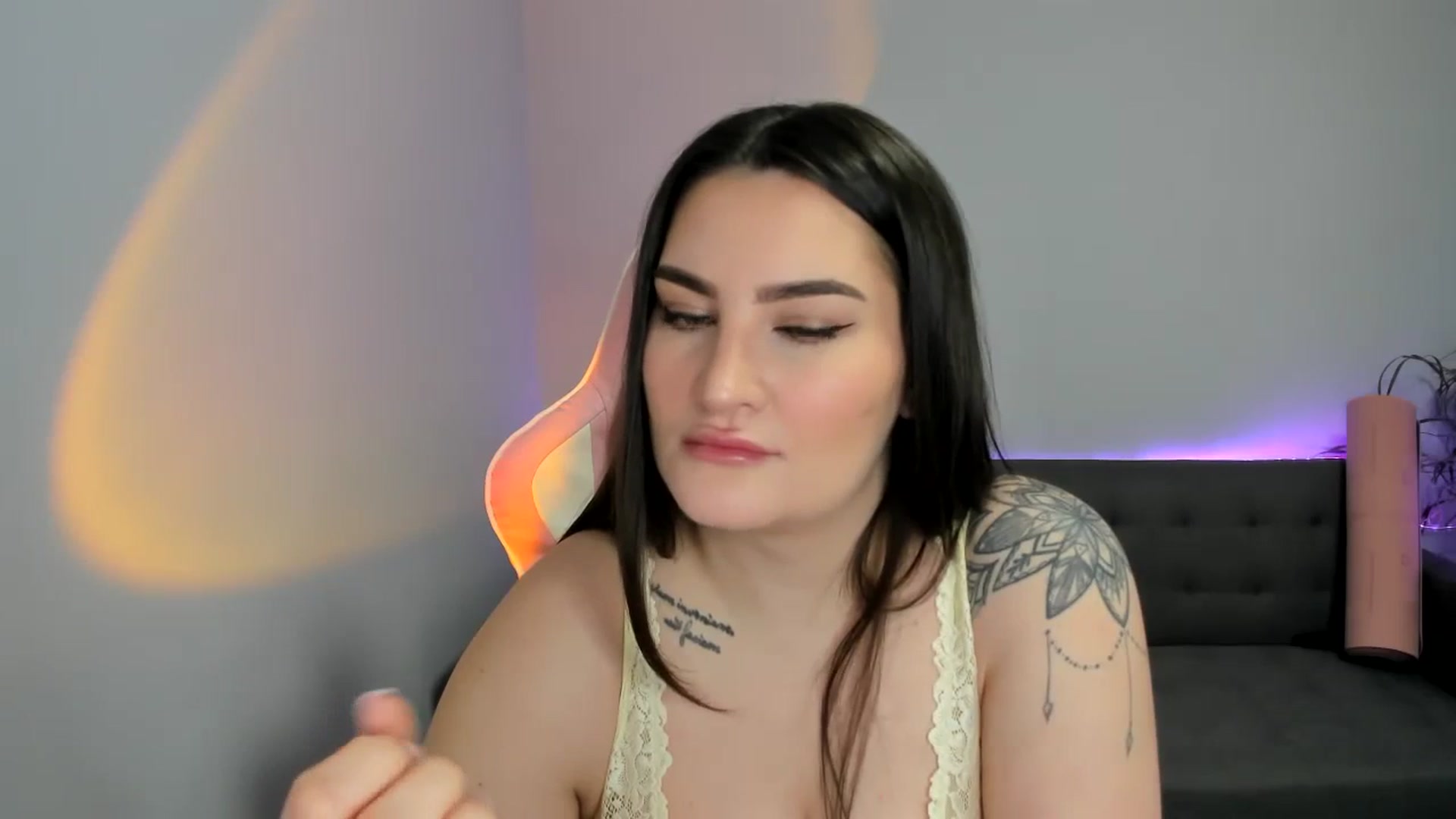Gallery image thumbnail from SAINT_M's myfreecams stream on, 03/07/2024, 22:00 image 4 of 20