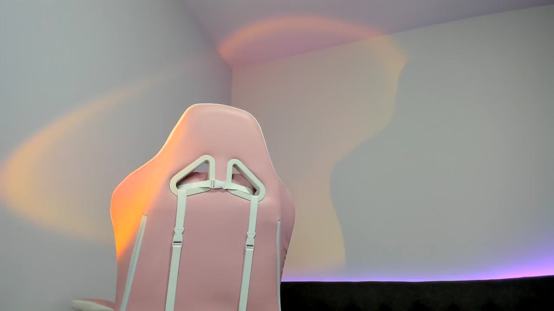 Gallery image thumbnail from SAINT_M's myfreecams stream on, 03/14/2024, 24:36 image 16 of 20