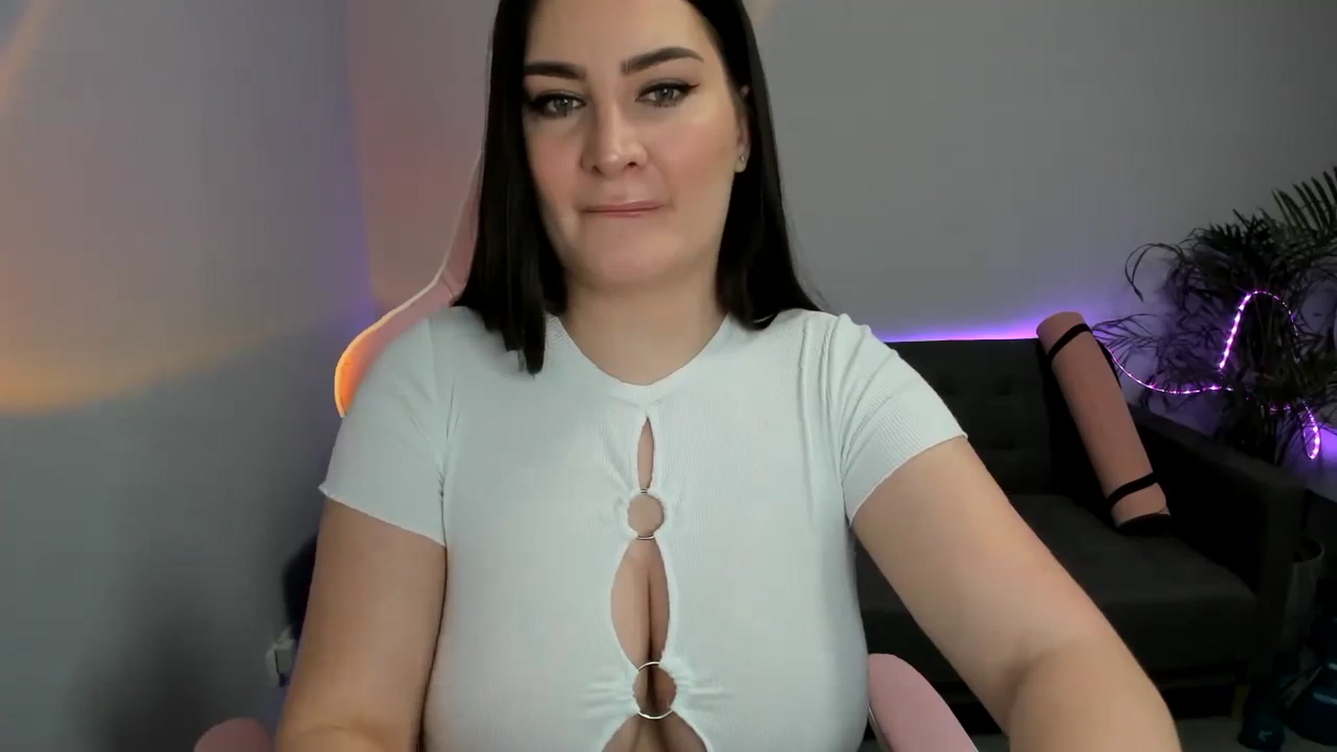 Gallery image thumbnail from SAINT_M's myfreecams stream on, 03/20/2024, 22:00 image 3 of 20