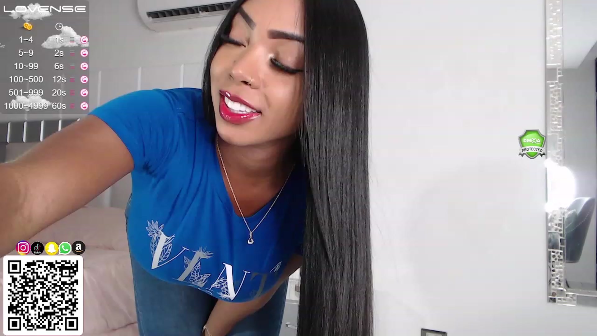 Gallery image thumbnail from SARIDETHOT's myfreecams stream on, 11/27/2022, 03:26 image 4 of 20