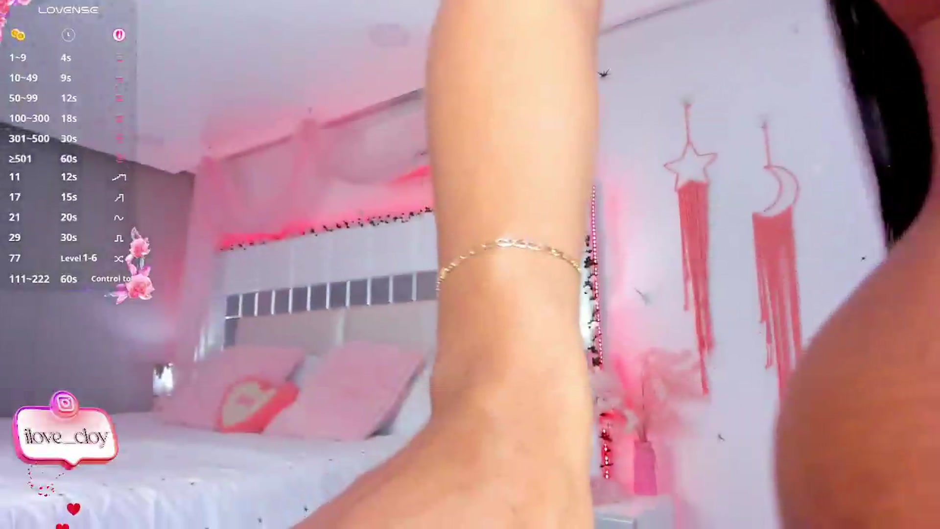 Gallery image thumbnail from SARIDETHOT's myfreecams stream on, 05/22/2026, 17:39 image 10 of 20