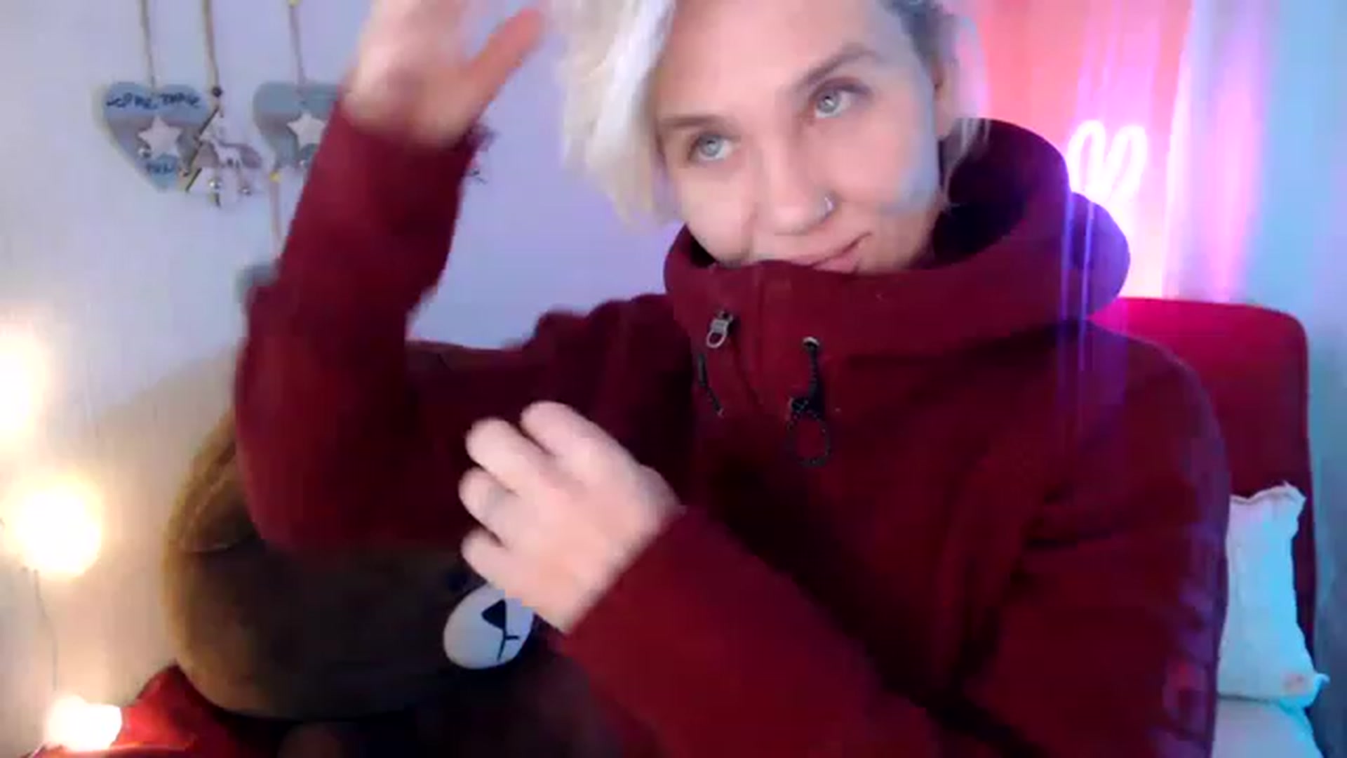 Gallery image thumbnail from SASHA_SHOKI's myfreecams stream on, 11/21/2022, 16:44 image 3 of 20