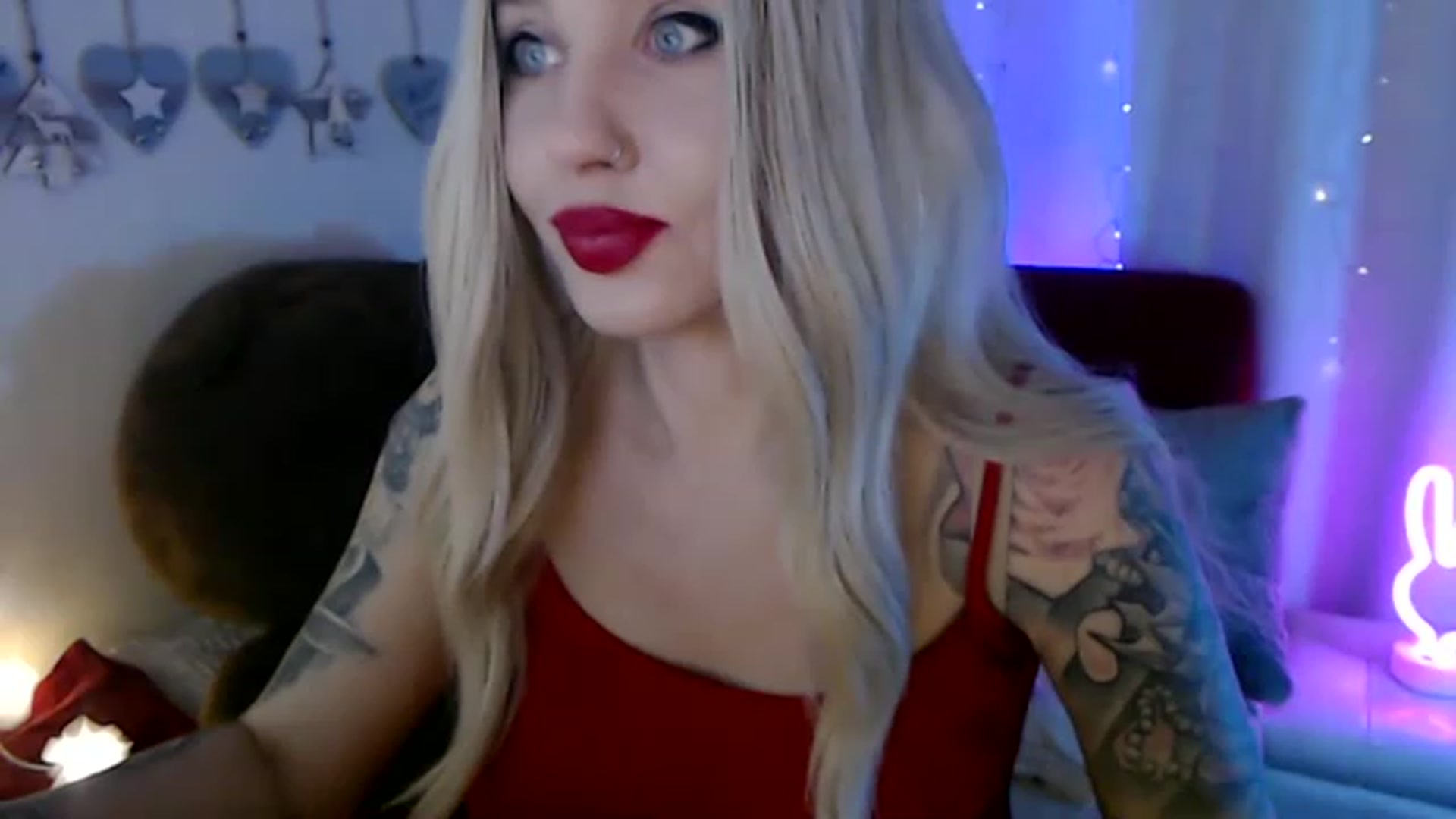 Gallery image thumbnail from SASHA_SHOKI's myfreecams stream on, 11/24/2022, 19:04 image 12 of 20