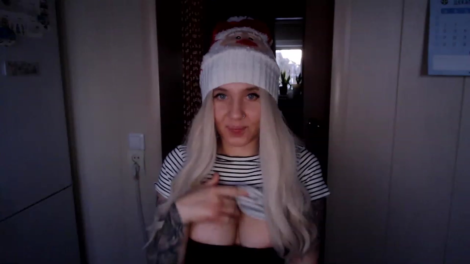 Gallery image thumbnail from SASHA_SHOKI's myfreecams stream on, 12/25/2022, 11:53 image 20 of 20