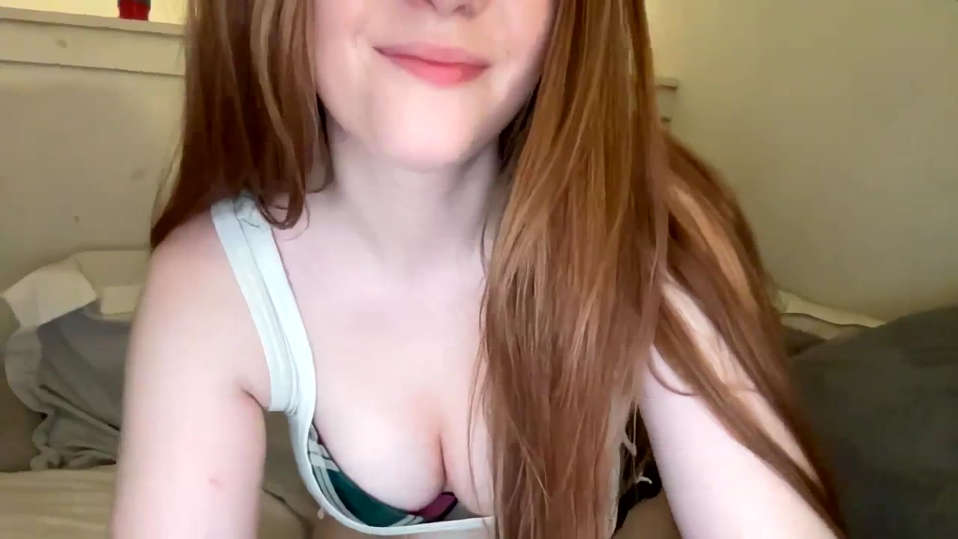 Gallery image thumbnail from SEATTLESBABY's myfreecams stream on, 08/29/2023, 15:34 image 6 of 20