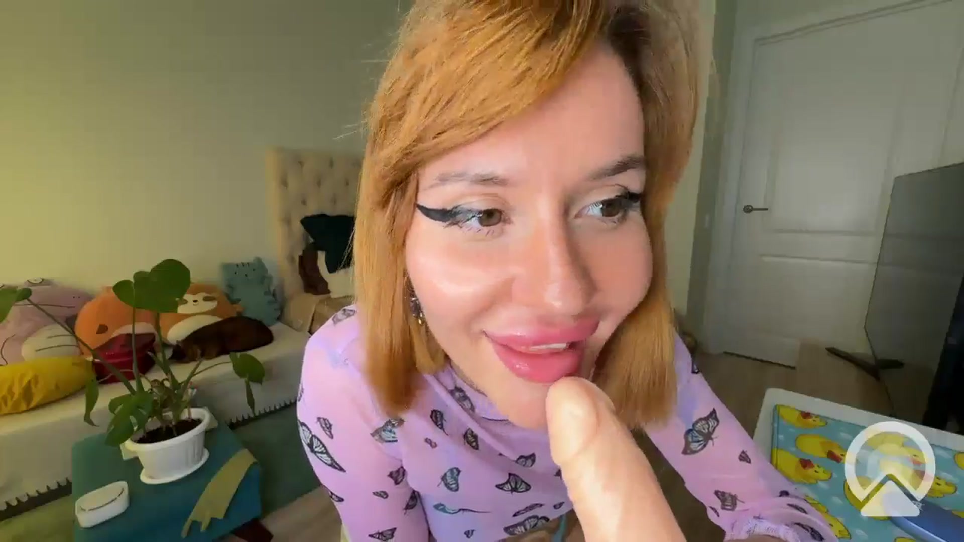 Gallery image thumbnail from SEDUCTIVmiss's myfreecams stream on, 06/26/2024, 17:24 image 5 of 20