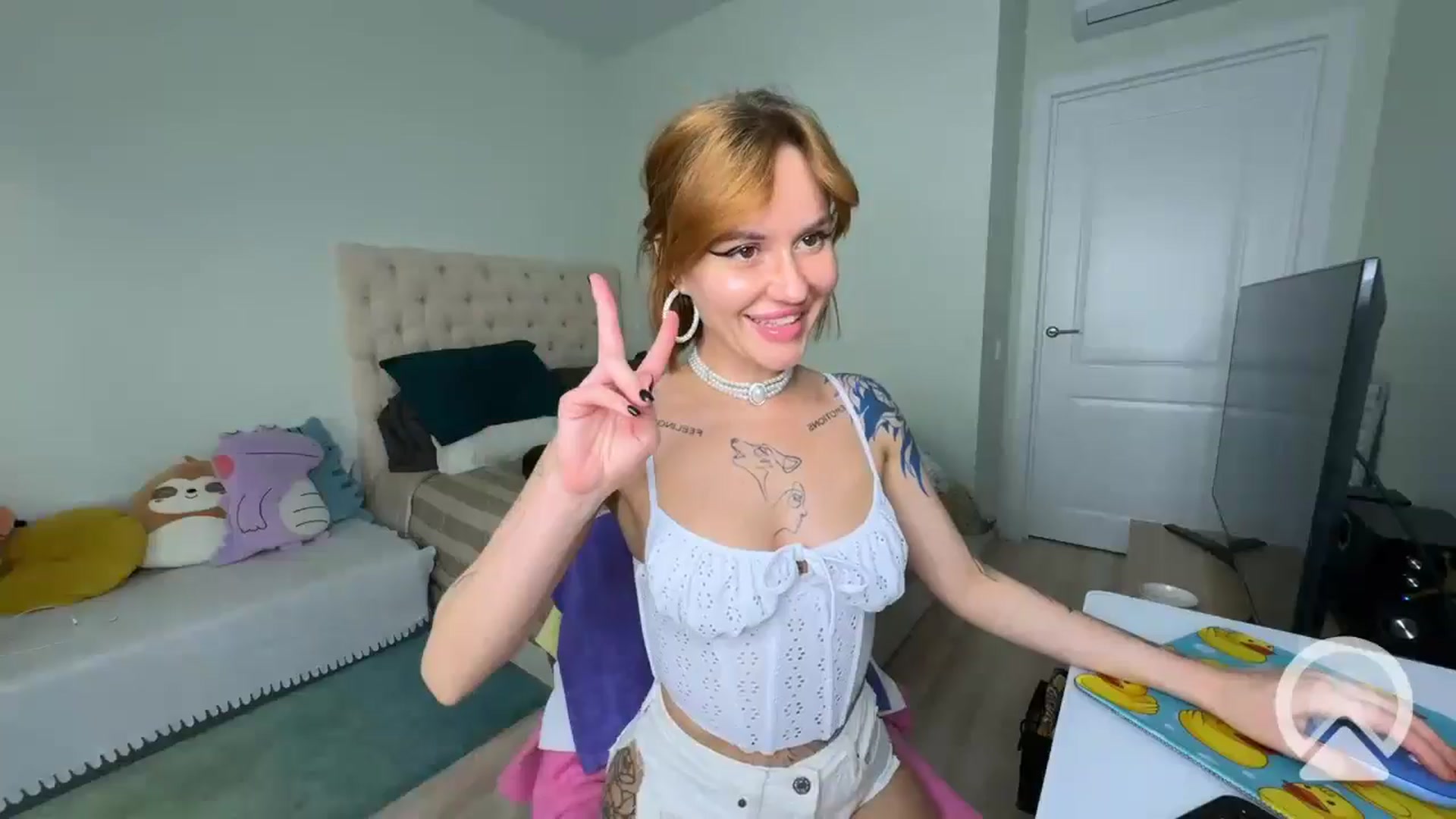 Gallery image thumbnail from SEDUCTIVmiss's myfreecams stream on, 06/28/2024, 19:12 image 1 of 20