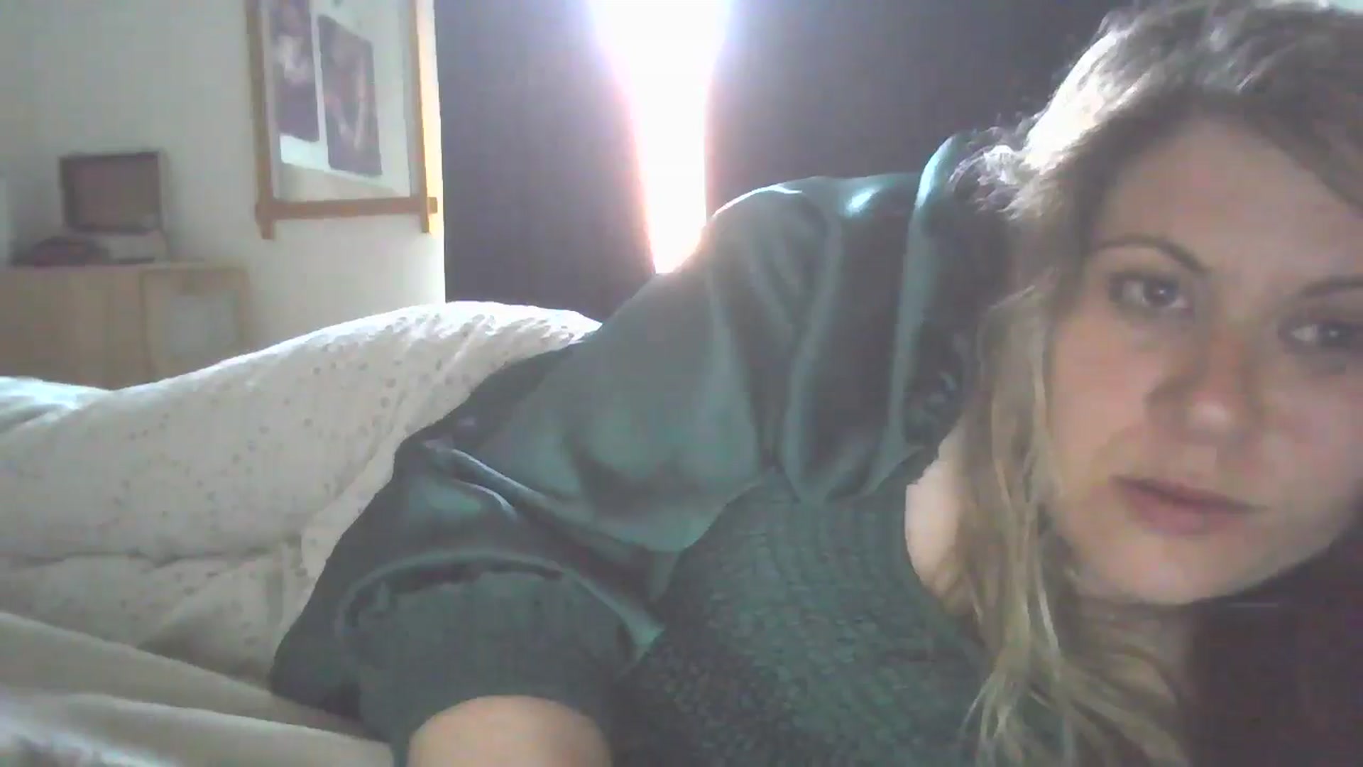 Gallery image thumbnail from SEXYSOPHXXX2's myfreecams stream on, 06/02/2024, 18:51 image 6 of 20