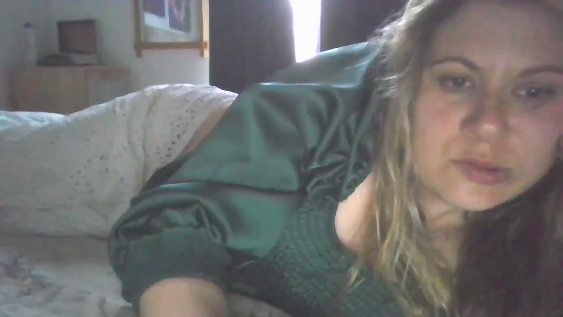 Gallery image thumbnail from SEXYSOPHXXX2's myfreecams stream on, 06/02/2024, 18:51 image 18 of 20