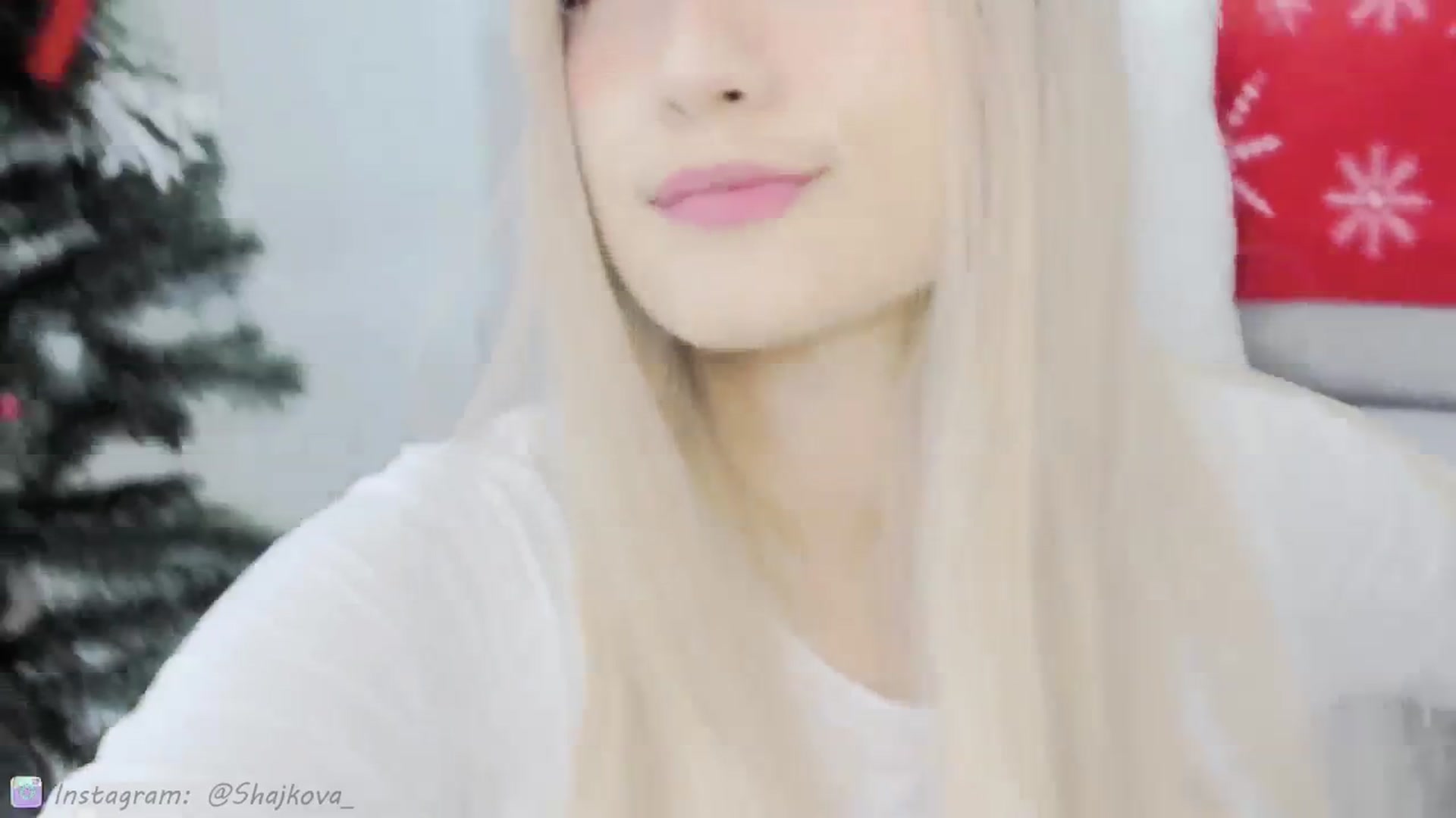 Gallery image thumbnail from SHajkova's myfreecams stream on, 12/02/2023, 24:01 image 14 of 20