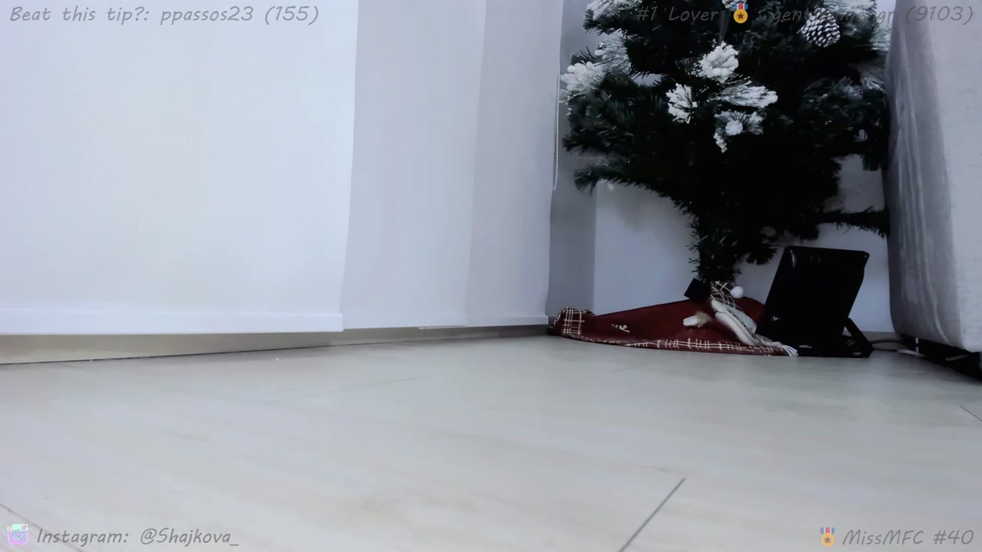 Gallery image thumbnail from SHajkova's myfreecams stream on, 01/03/2024, 18:46 image 4 of 20