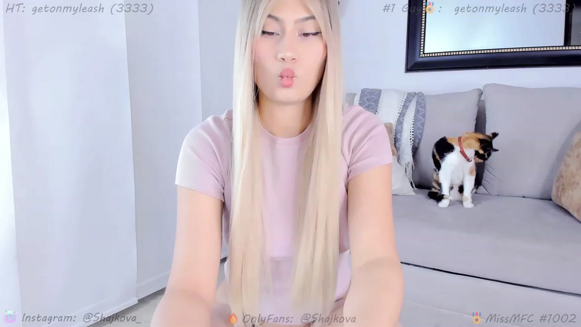 Gallery image thumbnail from SHajkova's myfreecams stream on, 03/09/2024, 19:53 image 2 of 20