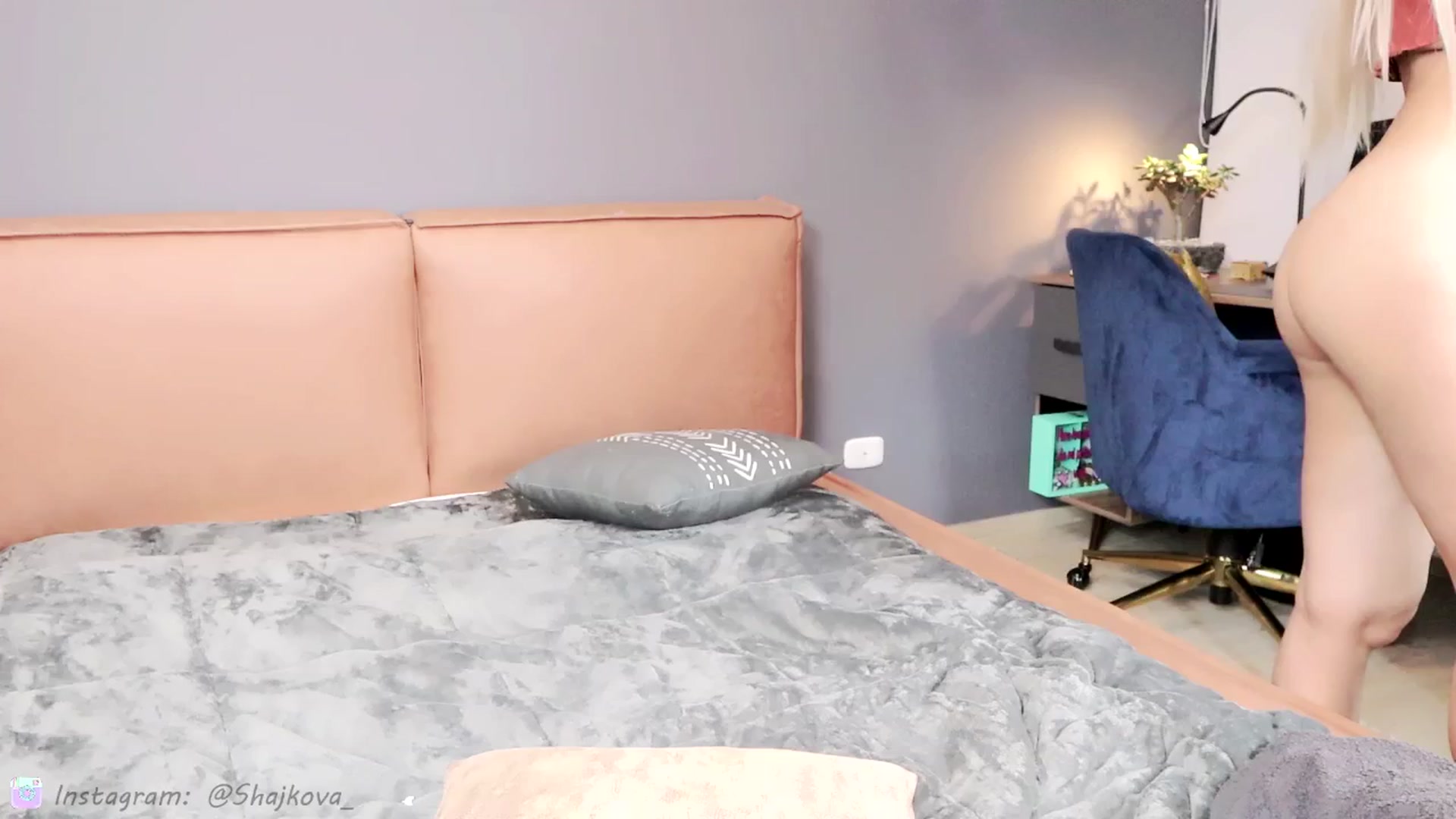 Gallery image thumbnail from SHajkova's myfreecams stream on, 07/27/2024, 03:13 image 19 of 20