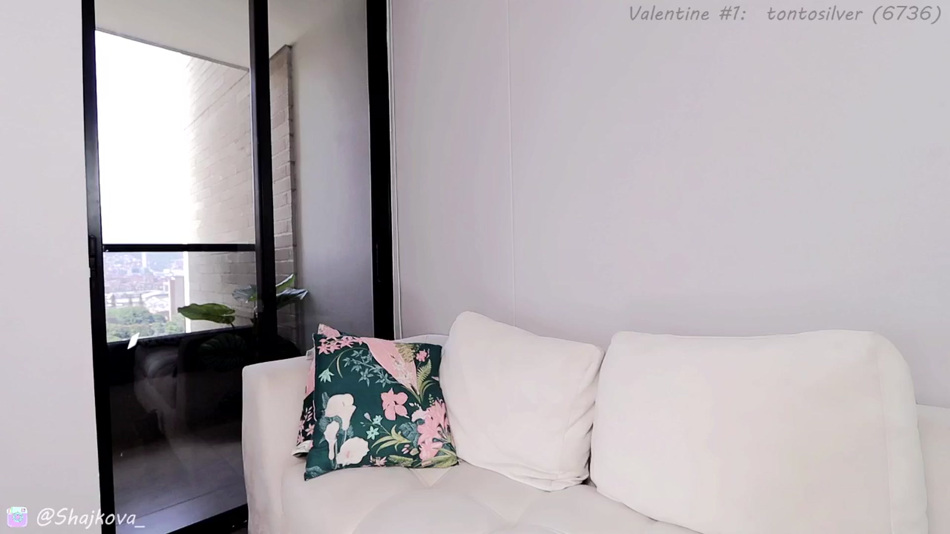 Gallery image thumbnail from SHajkova's myfreecams stream on, 02/19/2025, 19:56 image 3 of 20