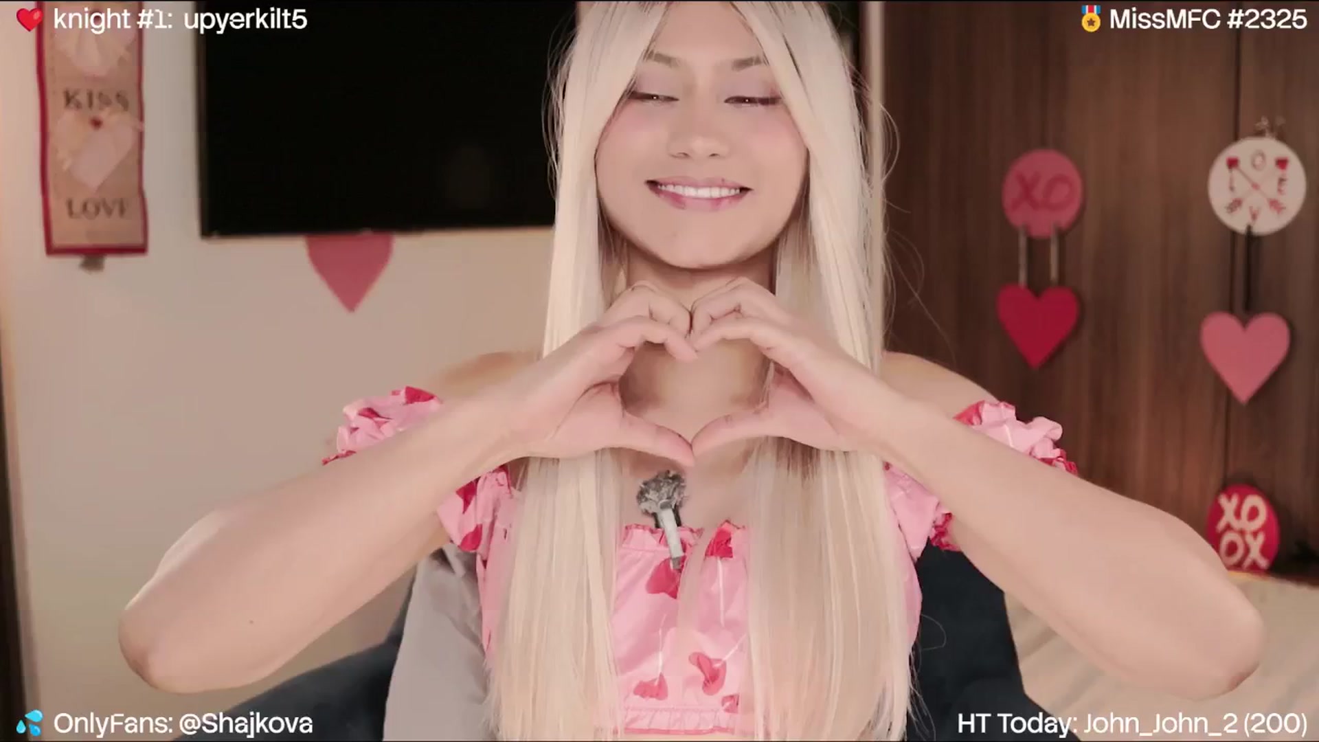 Gallery image thumbnail from SHajkova's myfreecams stream on, 02/14/2026, 18:29 image 15 of 20