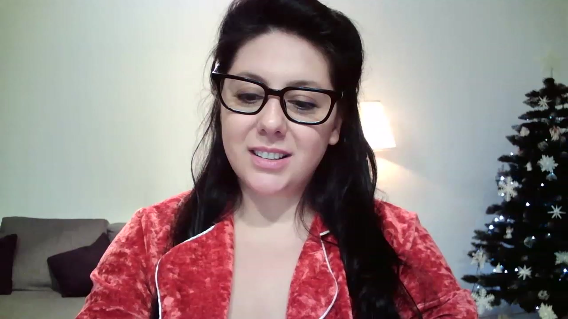Gallery image thumbnail from SILKYWOMAN's myfreecams stream on, 12/31/2022, 23:10 image 5 of 20