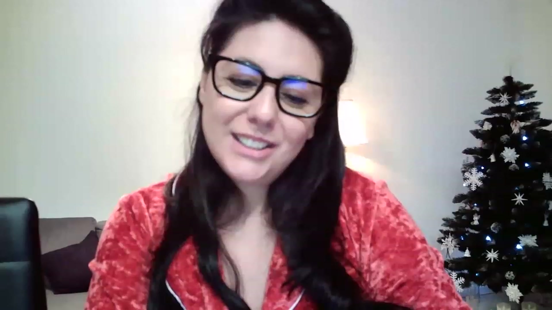Gallery image thumbnail from SILKYWOMAN's myfreecams stream on, 12/31/2022, 23:10 image 18 of 20