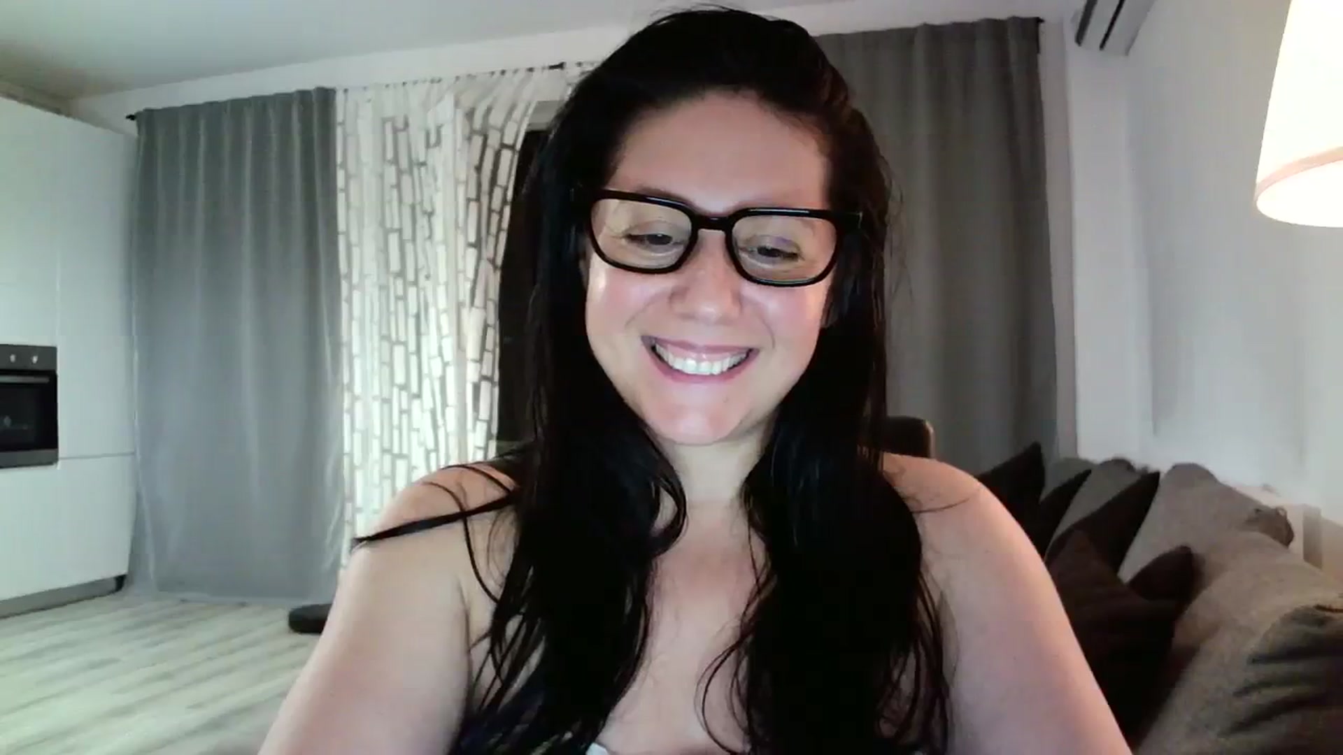 Gallery image thumbnail from SILKYWOMAN's myfreecams stream on, 07/29/2023, 21:03 image 10 of 20