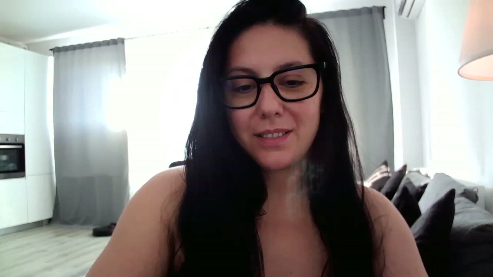 Gallery image thumbnail from SILKYWOMAN's myfreecams stream on, 08/06/2023, 16:06 image 9 of 20