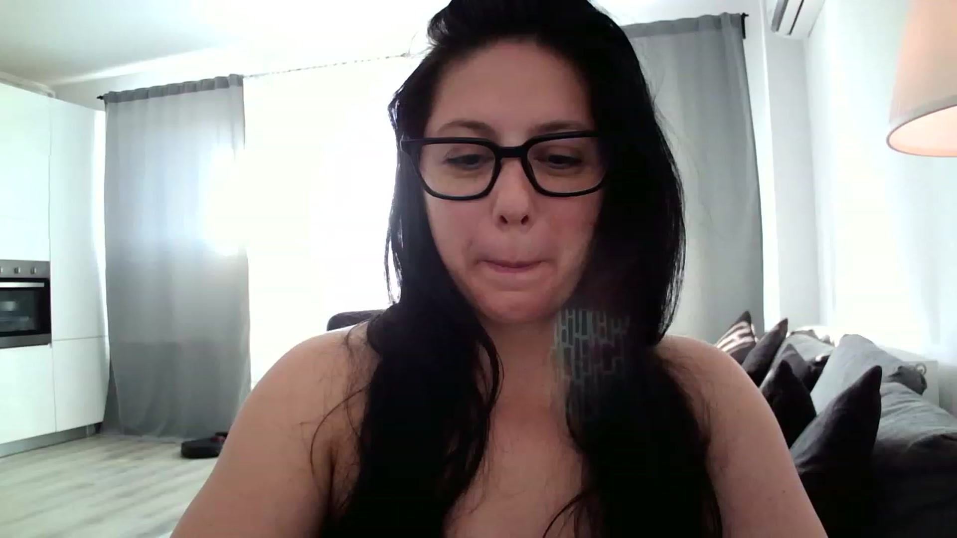Gallery image thumbnail from SILKYWOMAN's myfreecams stream on, 08/06/2023, 16:06 image 10 of 20