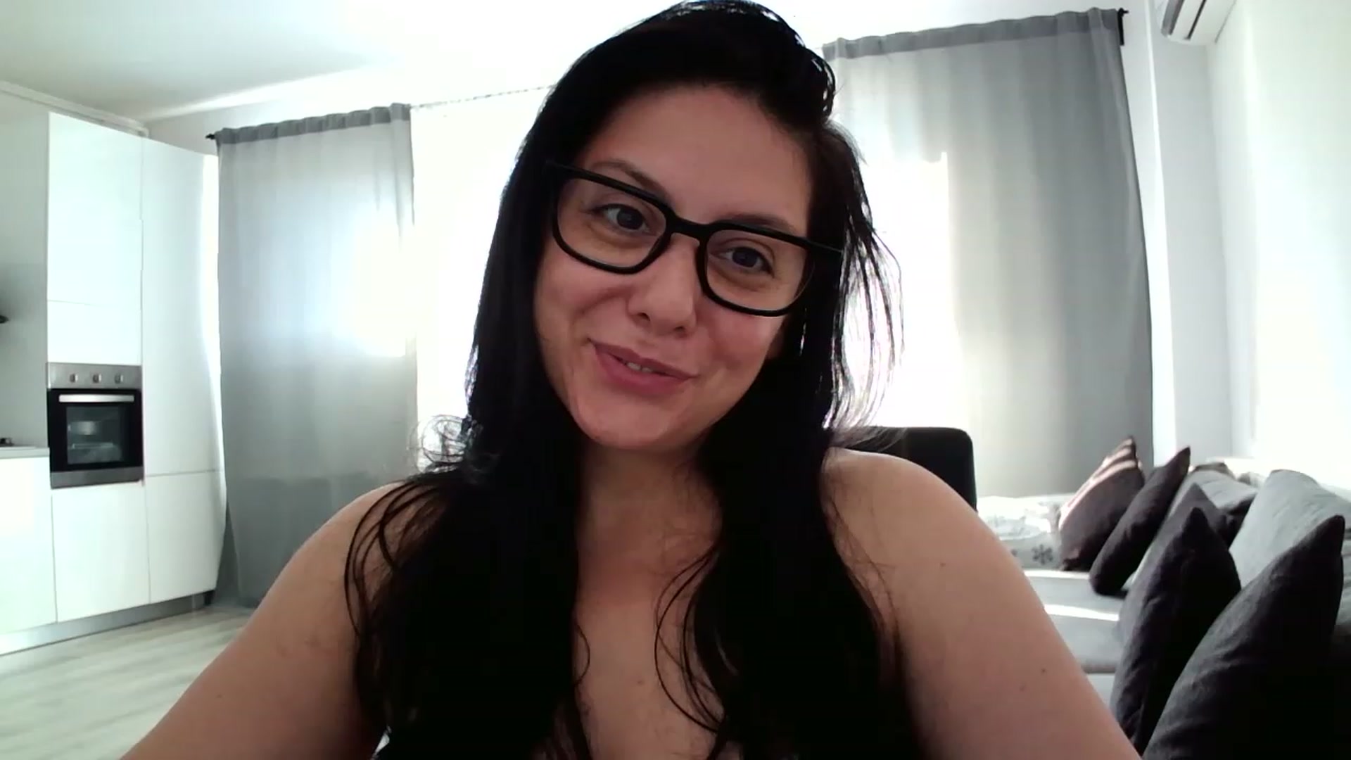 Gallery image thumbnail from SILKYWOMAN's myfreecams stream on, 08/06/2023, 16:06 image 3 of 20