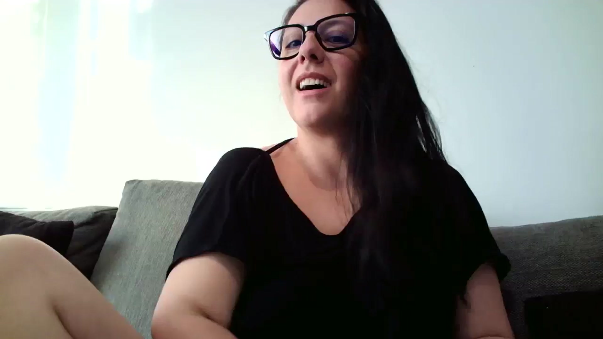 Gallery image thumbnail from SILKYWOMAN's myfreecams stream on, 08/19/2023, 16:42 image 2 of 20