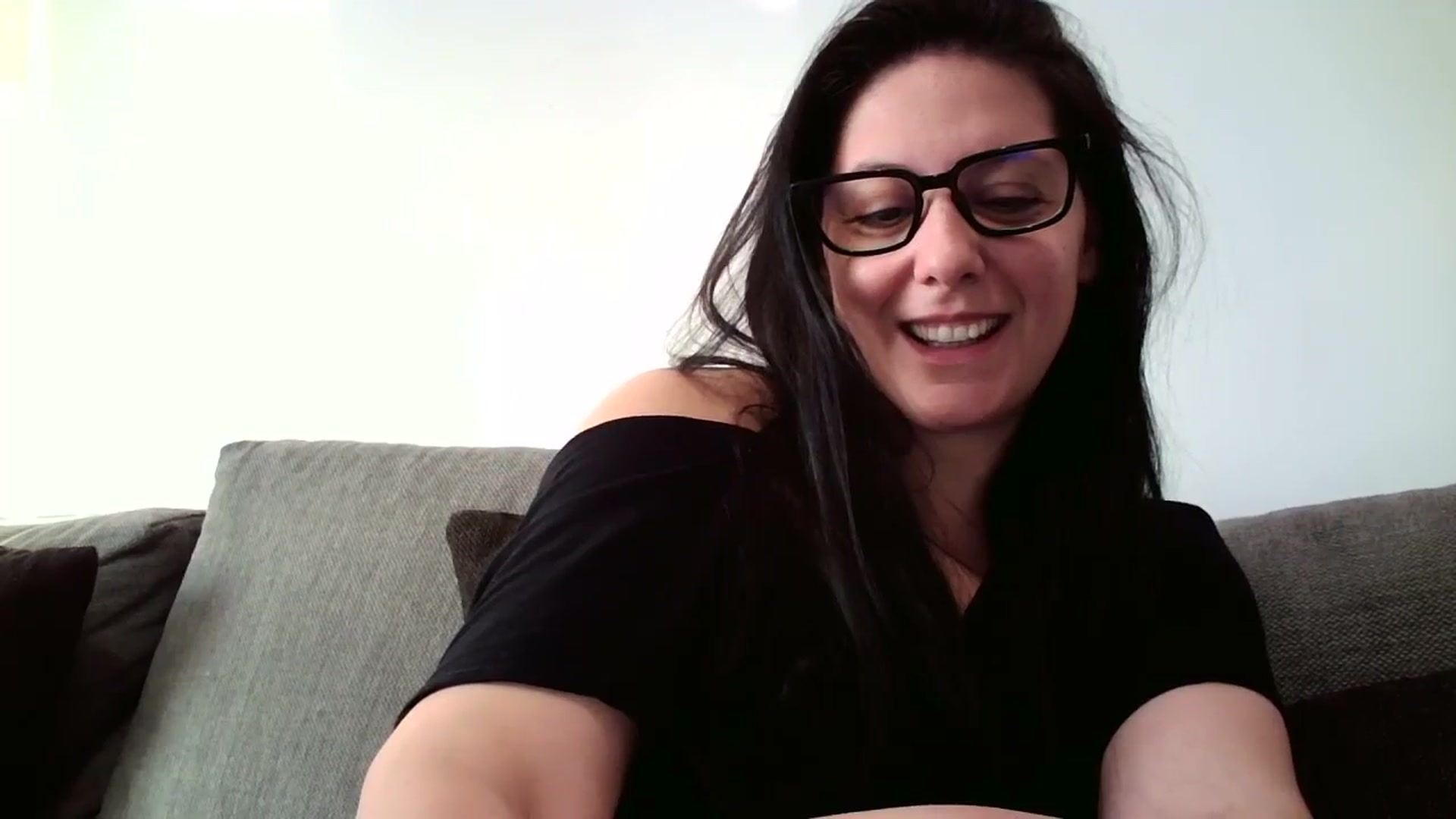 Gallery image thumbnail from SILKYWOMAN's myfreecams stream on, 08/19/2023, 16:42 image 7 of 20