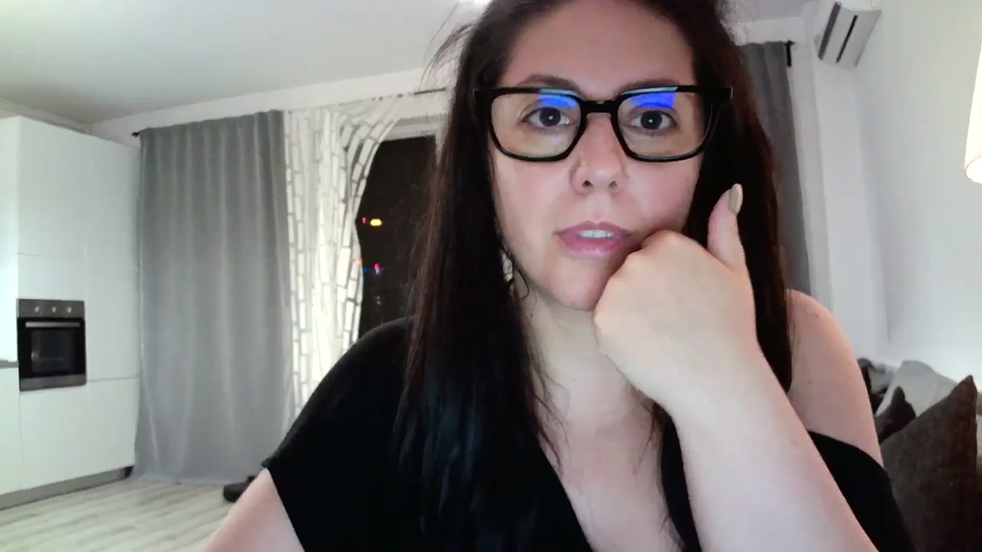 Gallery image thumbnail from SILKYWOMAN's myfreecams stream on, 08/19/2023, 20:10 image 20 of 20