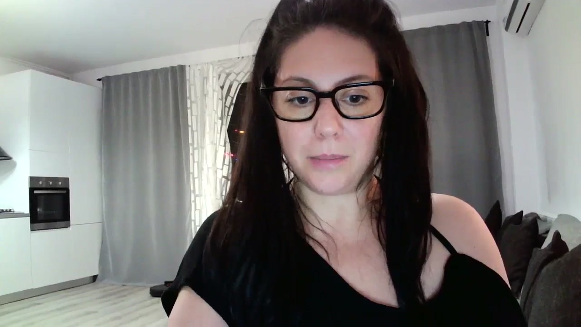 Gallery image thumbnail from SILKYWOMAN's myfreecams stream on, 08/19/2023, 20:10 image 19 of 20