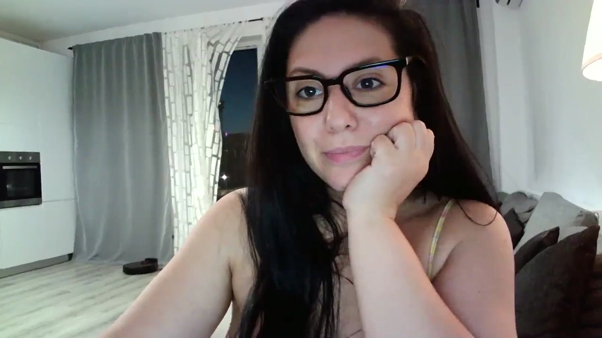 Gallery image thumbnail from SILKYWOMAN's myfreecams stream on, 08/27/2023, 18:09 image 9 of 20