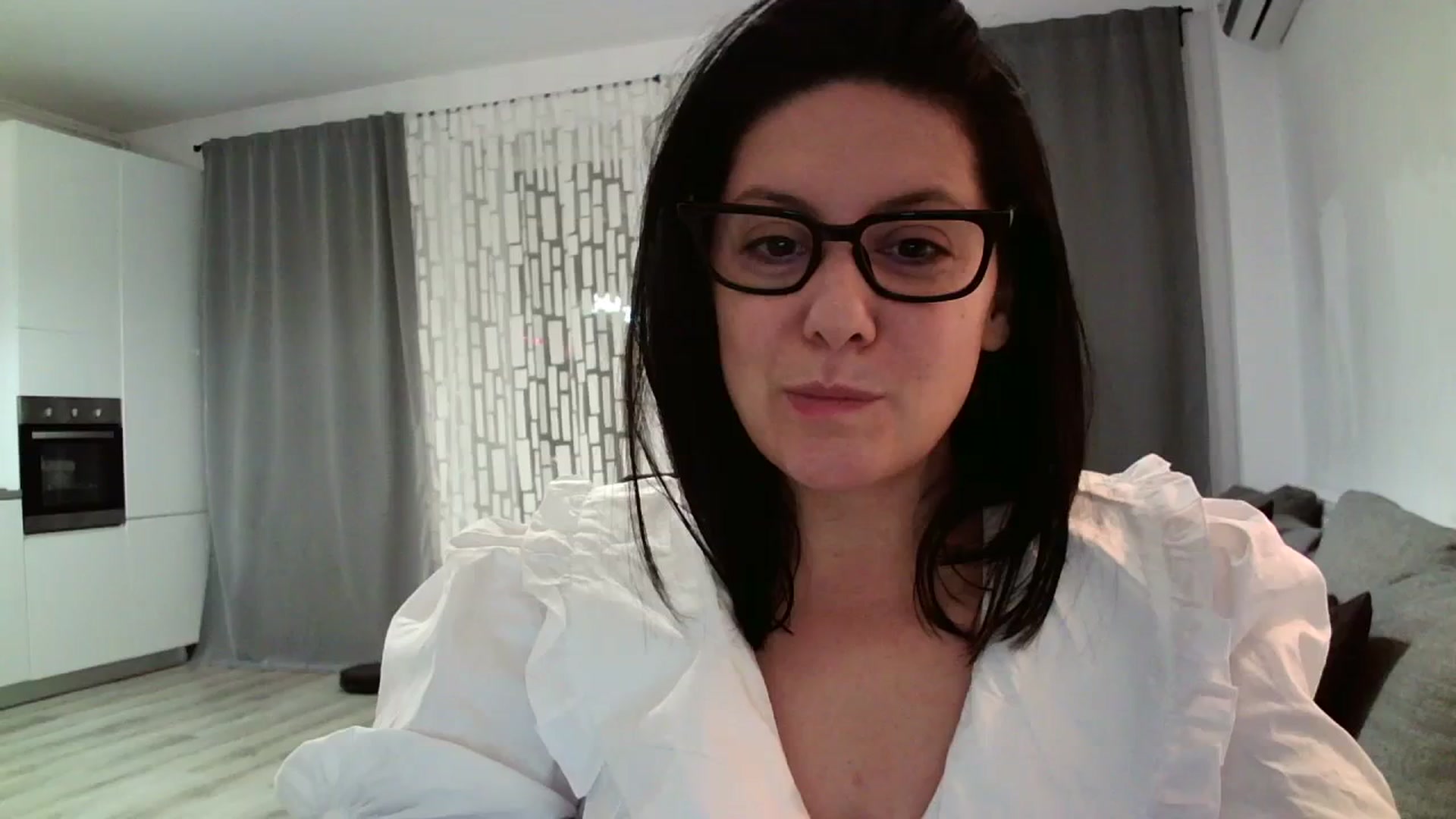 Gallery image thumbnail from SILKYWOMAN's myfreecams stream on, 01/20/2024, 19:33 image 1 of 20