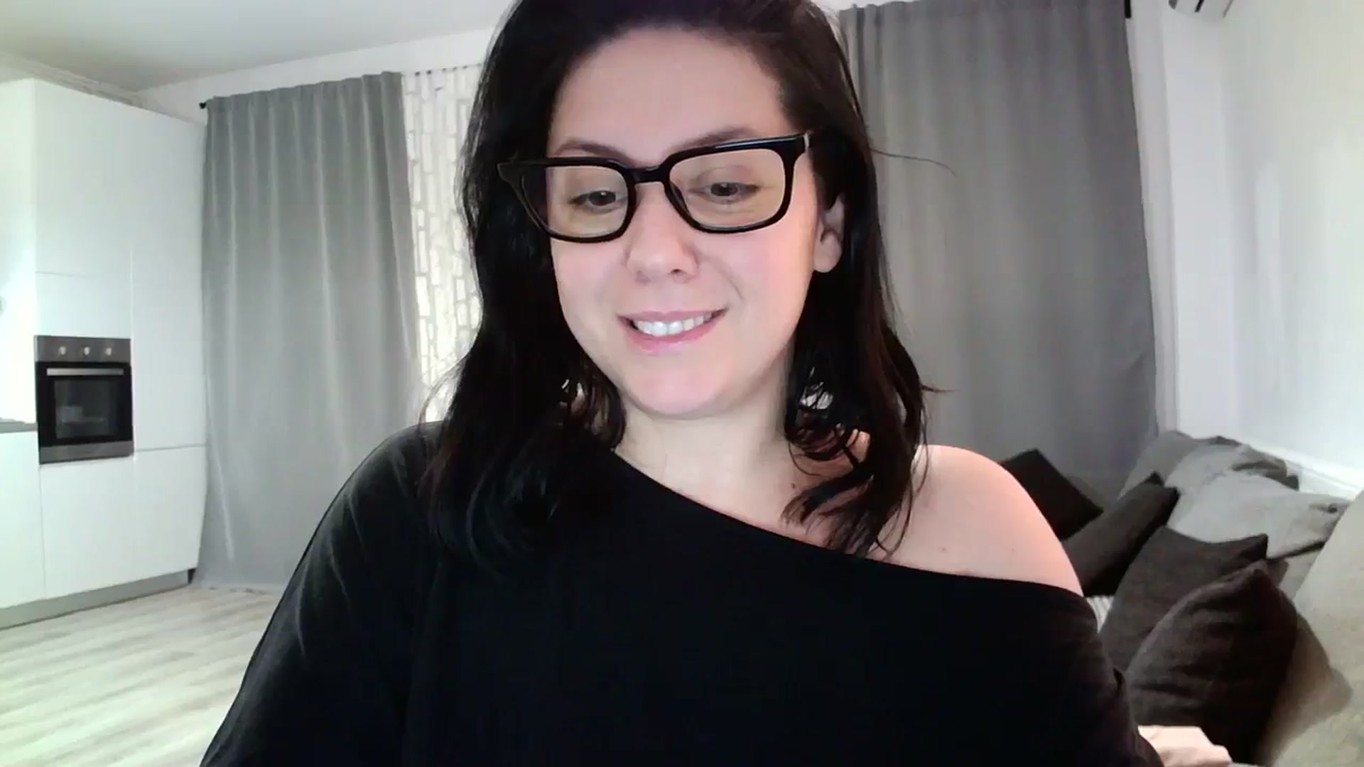 Gallery image thumbnail from SILKYWOMAN's myfreecams stream on, 02/03/2024, 18:20 image 5 of 20