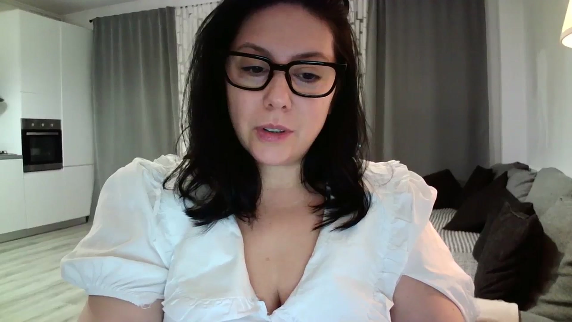 Gallery image thumbnail from SILKYWOMAN's myfreecams stream on, 02/10/2024, 18:06 image 5 of 20