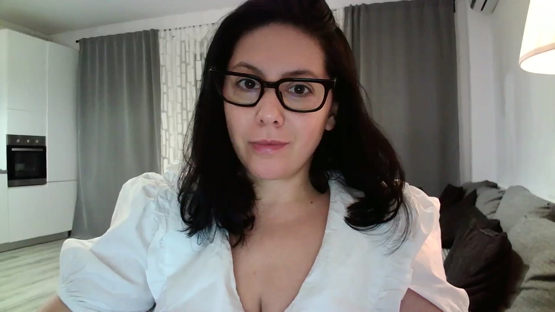 Gallery image thumbnail from SILKYWOMAN's myfreecams stream on, 02/10/2024, 18:54 image 9 of 20