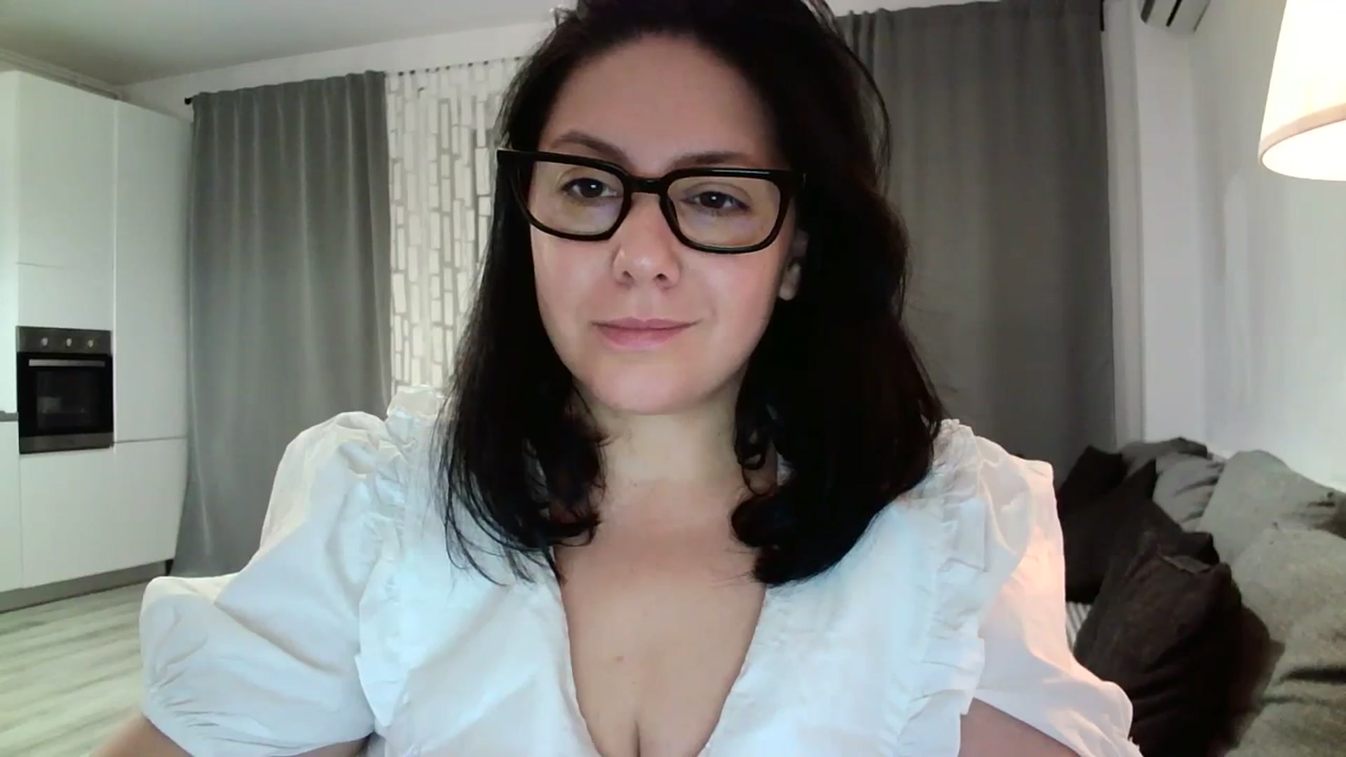 Gallery image thumbnail from SILKYWOMAN's myfreecams stream on, 02/10/2024, 18:54 image 3 of 20
