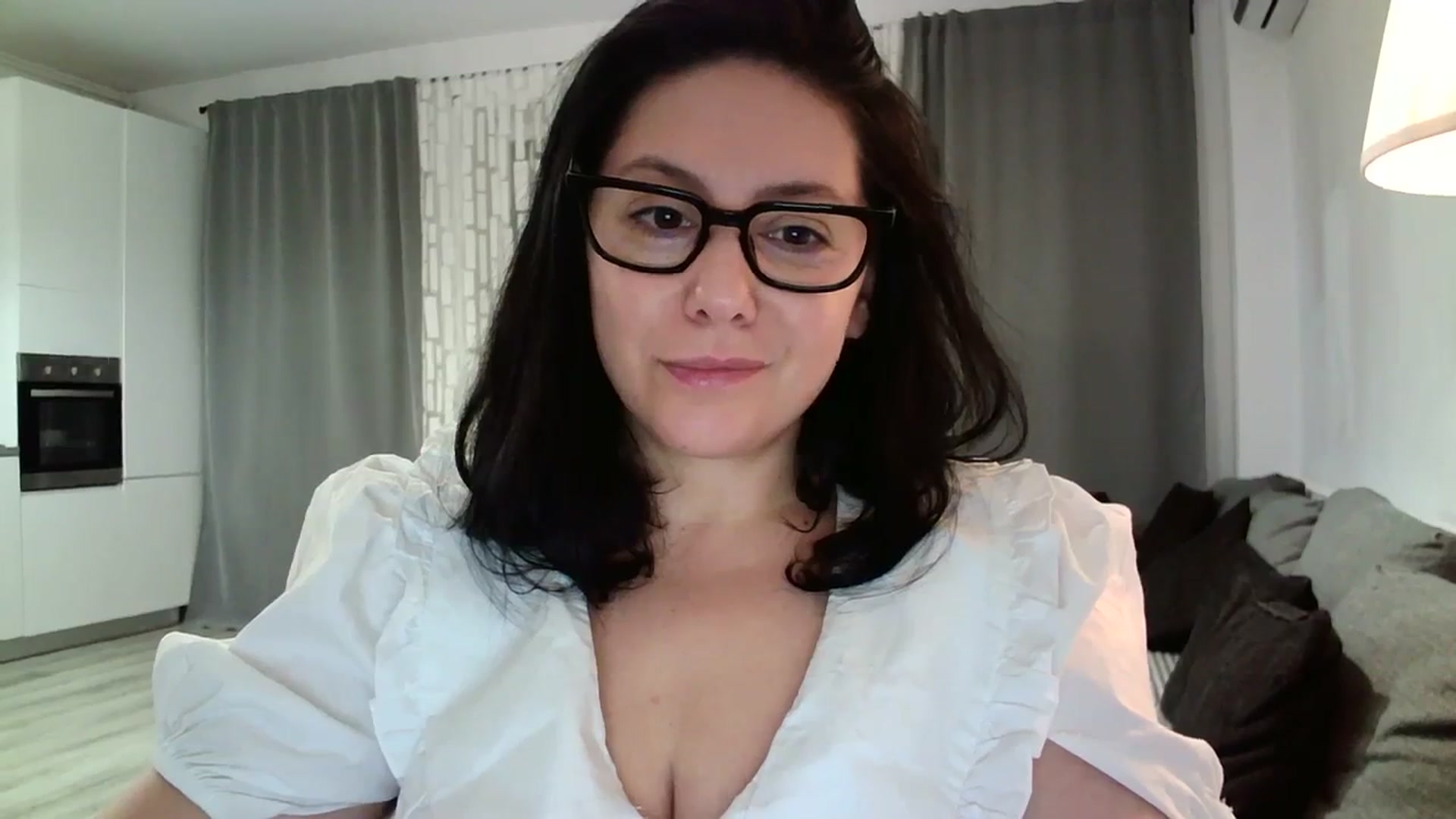 Gallery image thumbnail from SILKYWOMAN's myfreecams stream on, 02/10/2024, 18:54 image 4 of 20