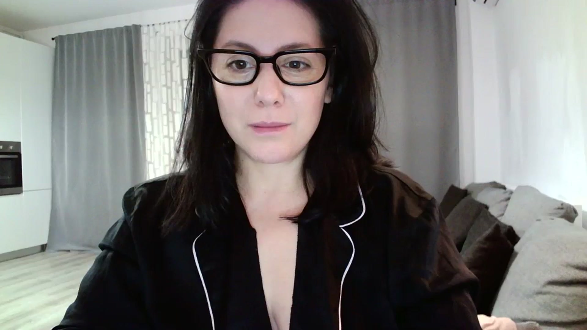 Gallery image thumbnail from SILKYWOMAN's myfreecams stream on, 02/11/2024, 18:17 image 10 of 20