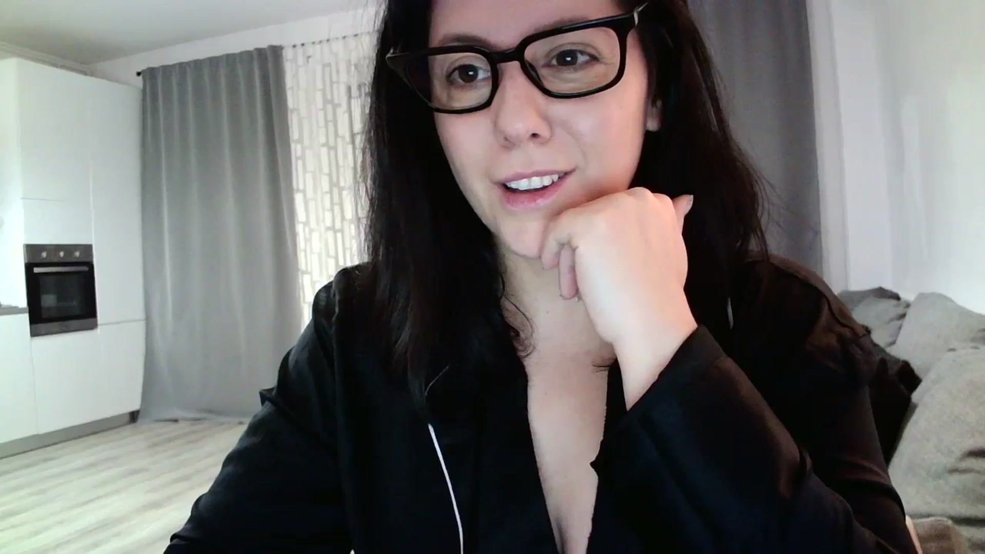 Gallery image thumbnail from SILKYWOMAN's myfreecams stream on, 02/11/2024, 18:17 image 9 of 20