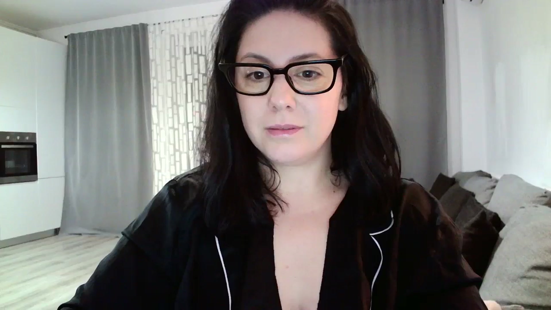 Gallery image thumbnail from SILKYWOMAN's myfreecams stream on, 02/11/2024, 18:17 image 15 of 20
